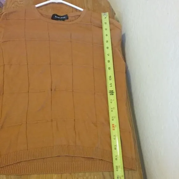 100% Silk Knit Short Sleeved Sweater- Terracotta