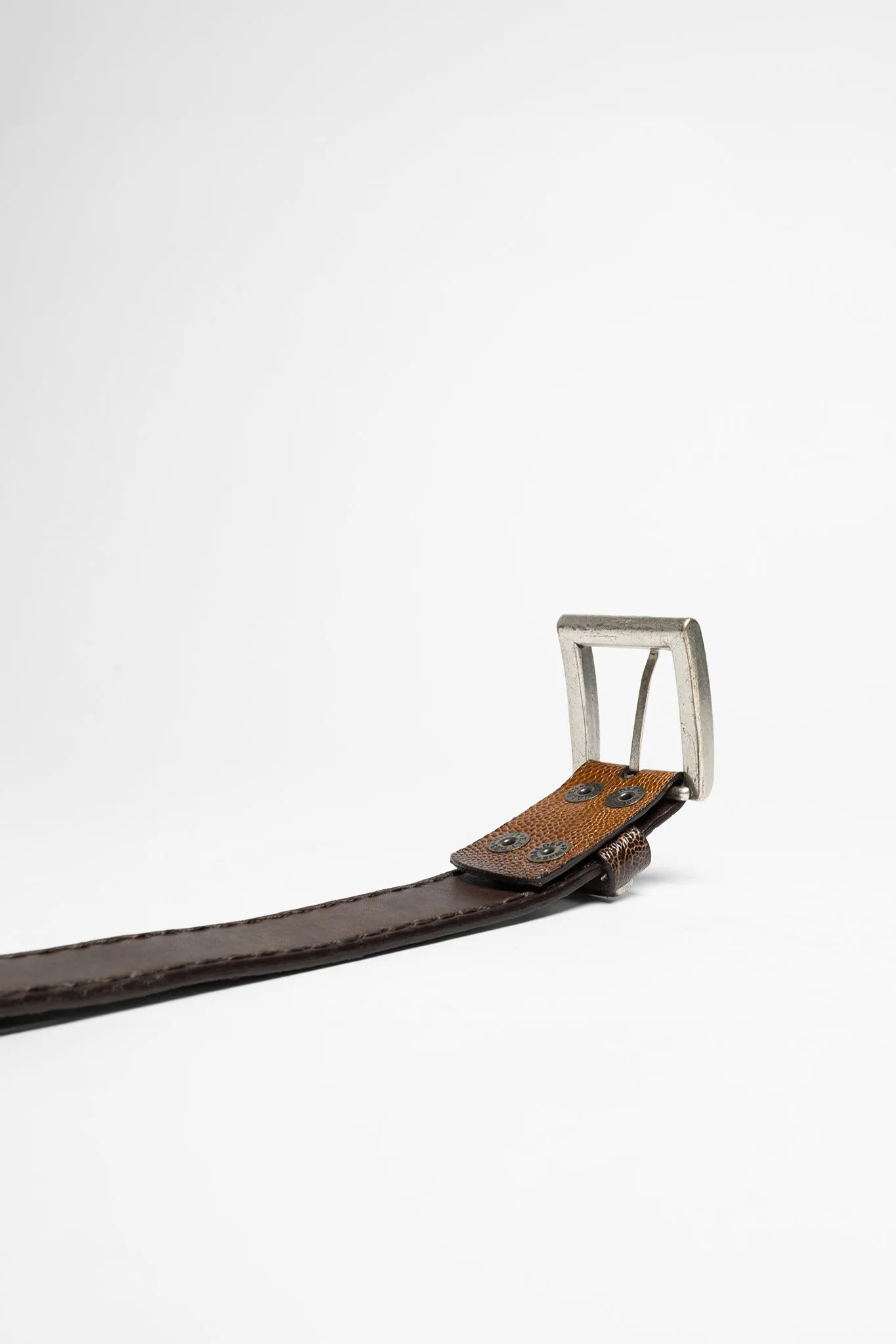1016 Unisex Braun