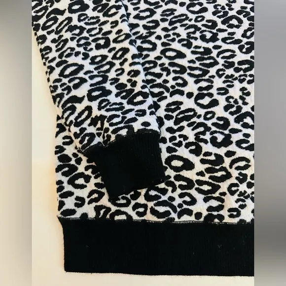 $170 REBECCA TAYLOR Sweatshirt Women S Leopard Print Crewneck Lightweight Trendy
