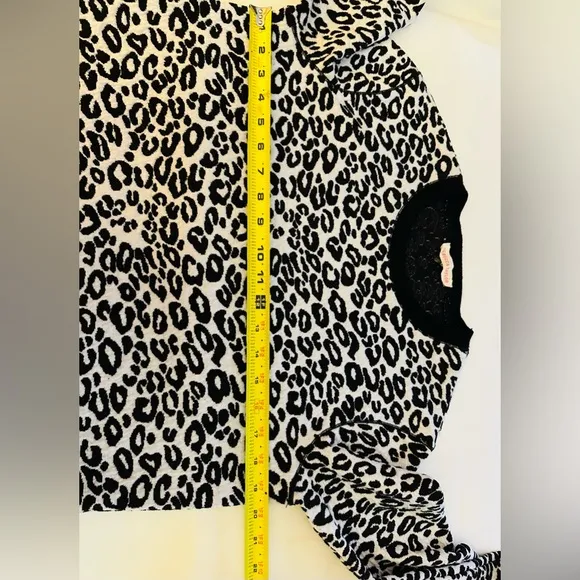 $170 REBECCA TAYLOR Sweatshirt Women S Leopard Print Crewneck Lightweight Trendy