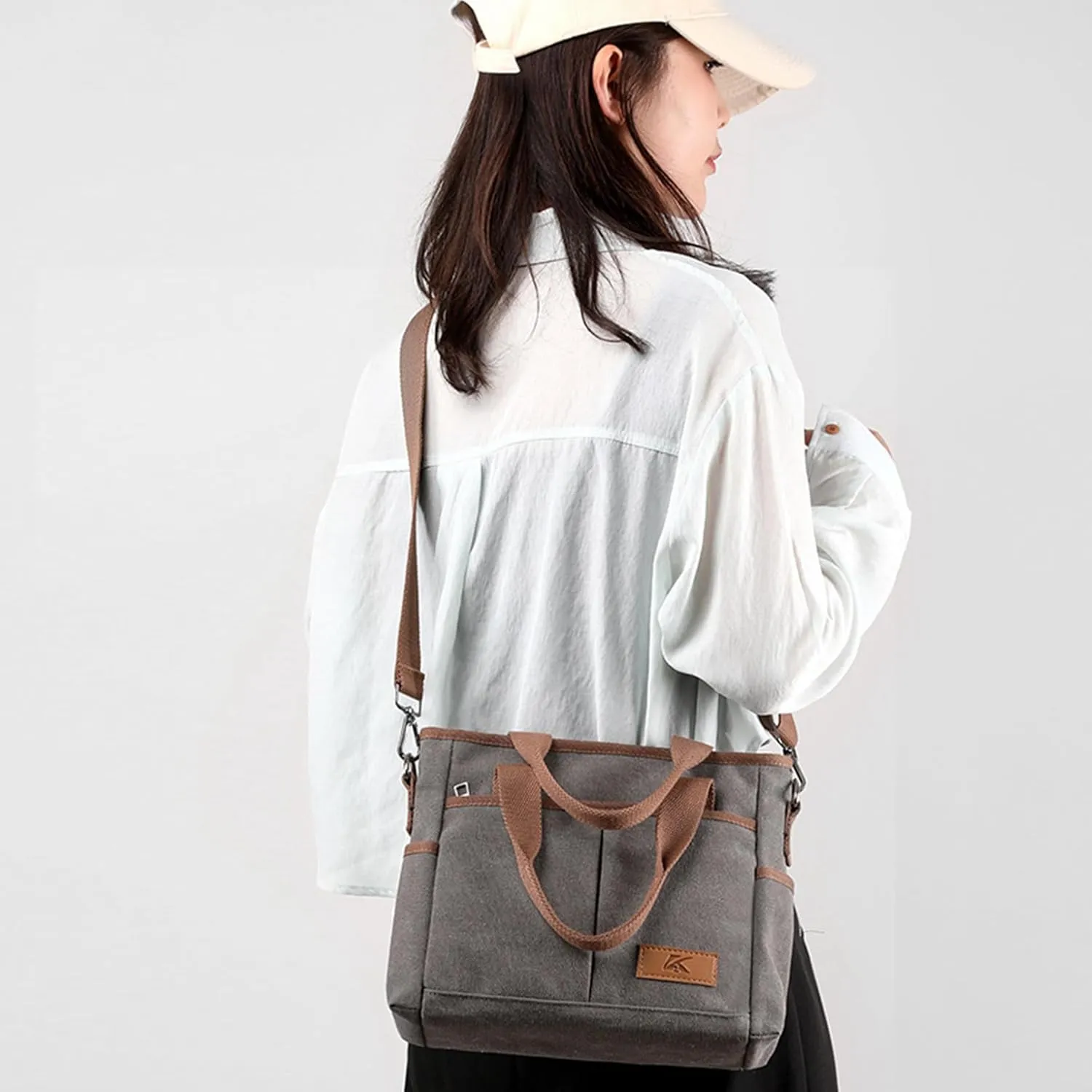 Alice | Versatile Shoulder Bag with Spacious Compartments