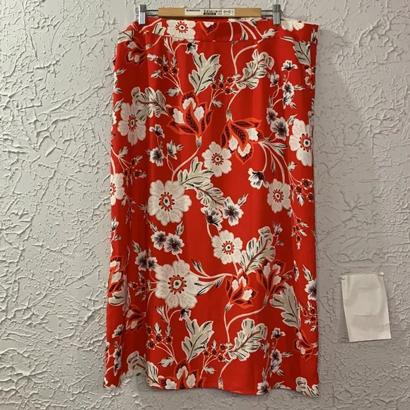 Ann Taylor Factory NWT Floral Skirt Red White 16 Wrap Waist Button Tie Tropical