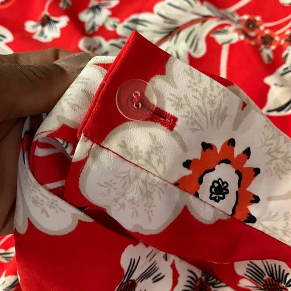 Ann Taylor Factory NWT Floral Skirt Red White 16 Wrap Waist Button Tie Tropical