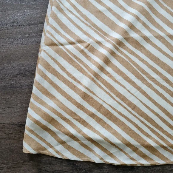 Ann Taylor Tan Zebra Print Mixed-Media Sleeveless Flare Dress NWT Size Medium