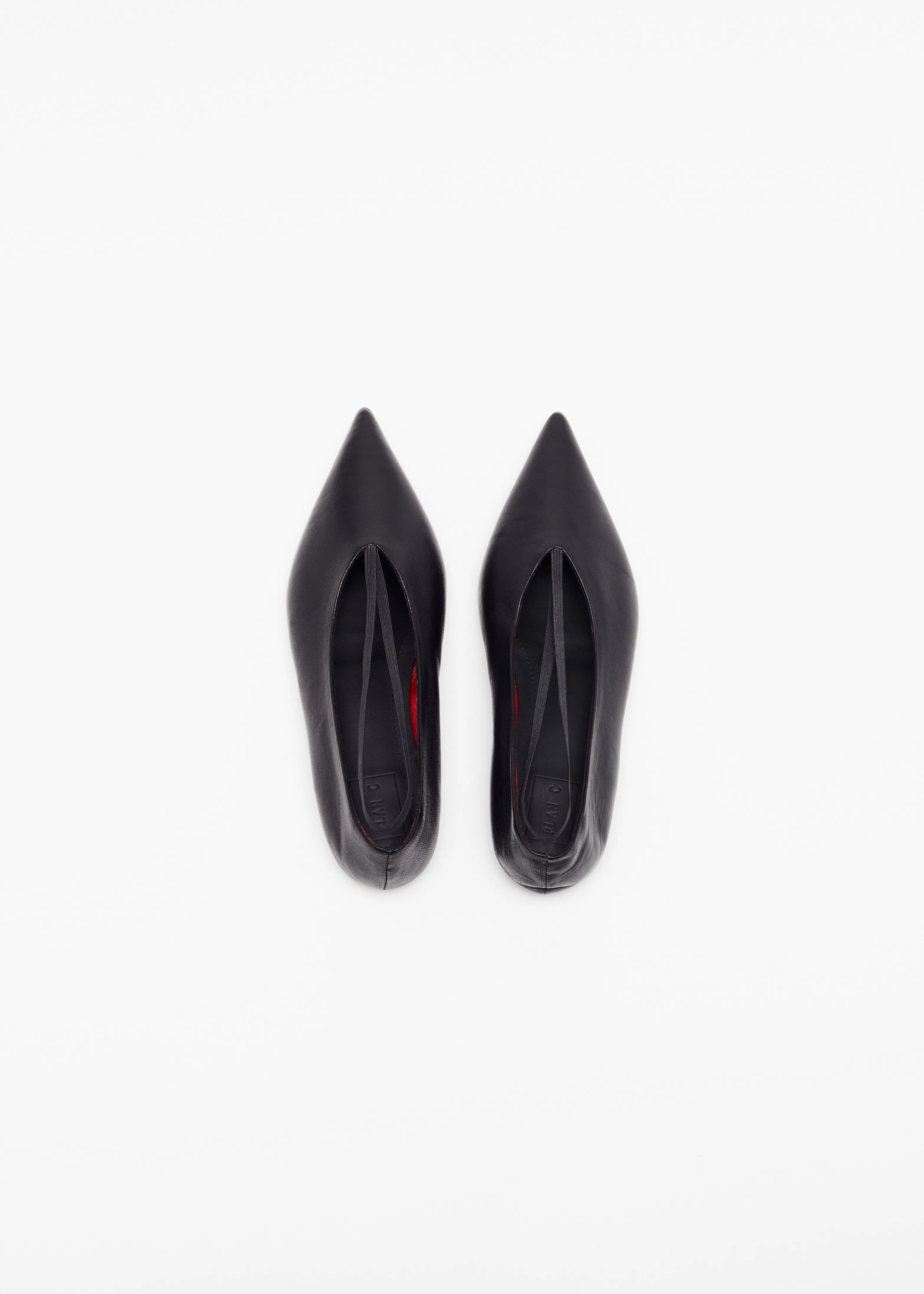 BLACK LEATHER BALLET FLATS