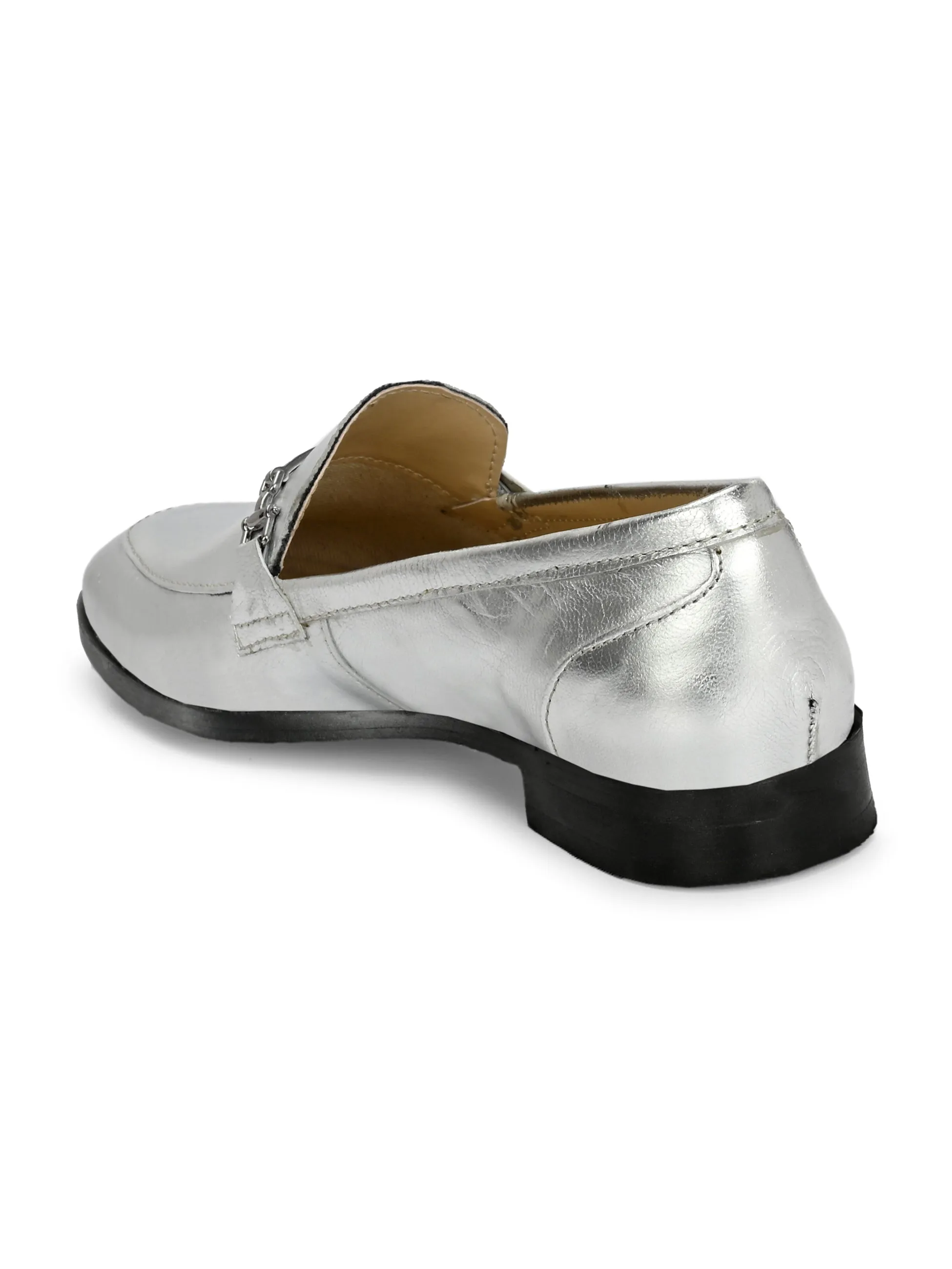 CARLO ROMANO BY WASAN SILVER COLOUR MOCCASIN SHOE FOR WOMEN