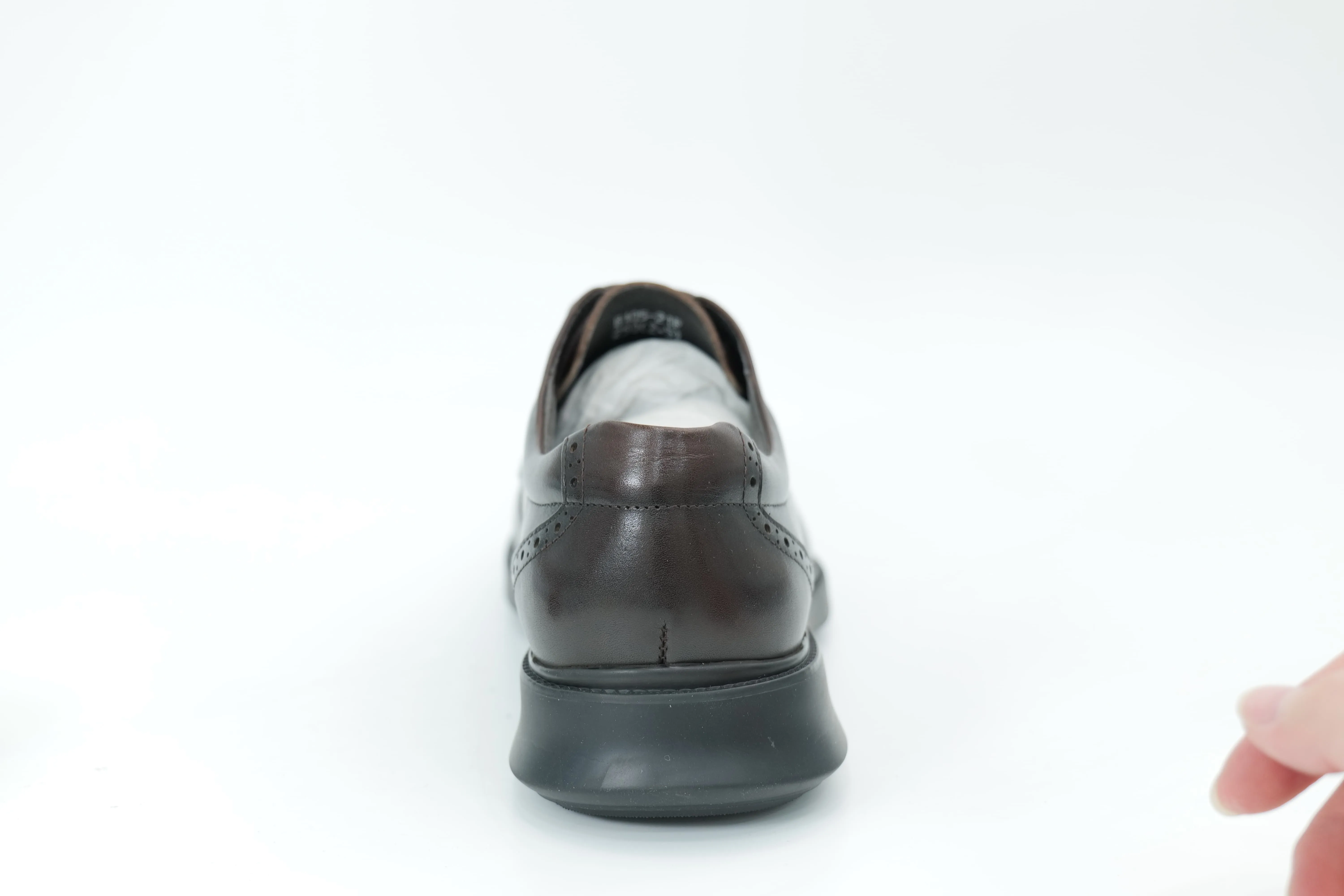 Casual shoes