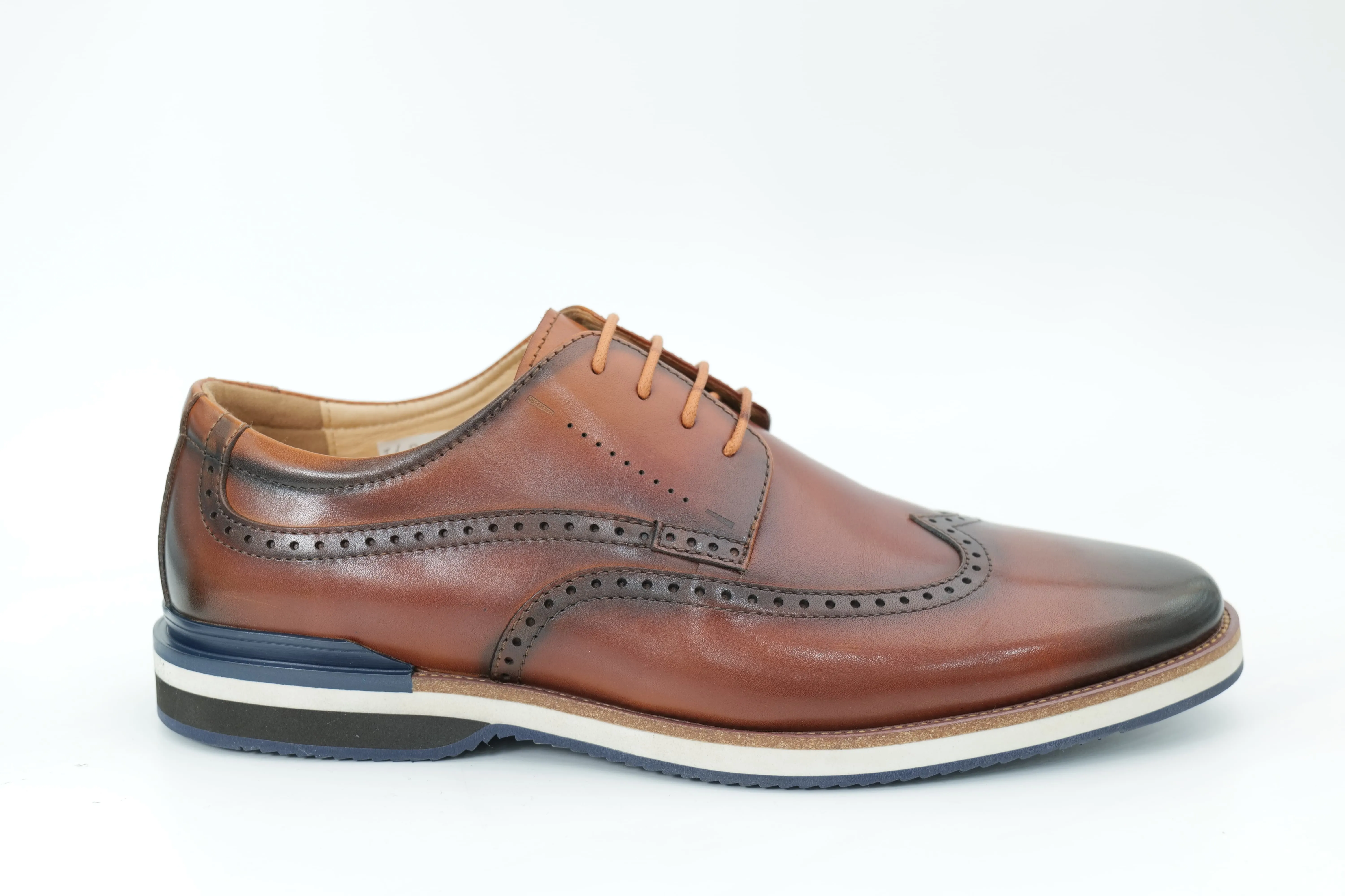 Casual shoes