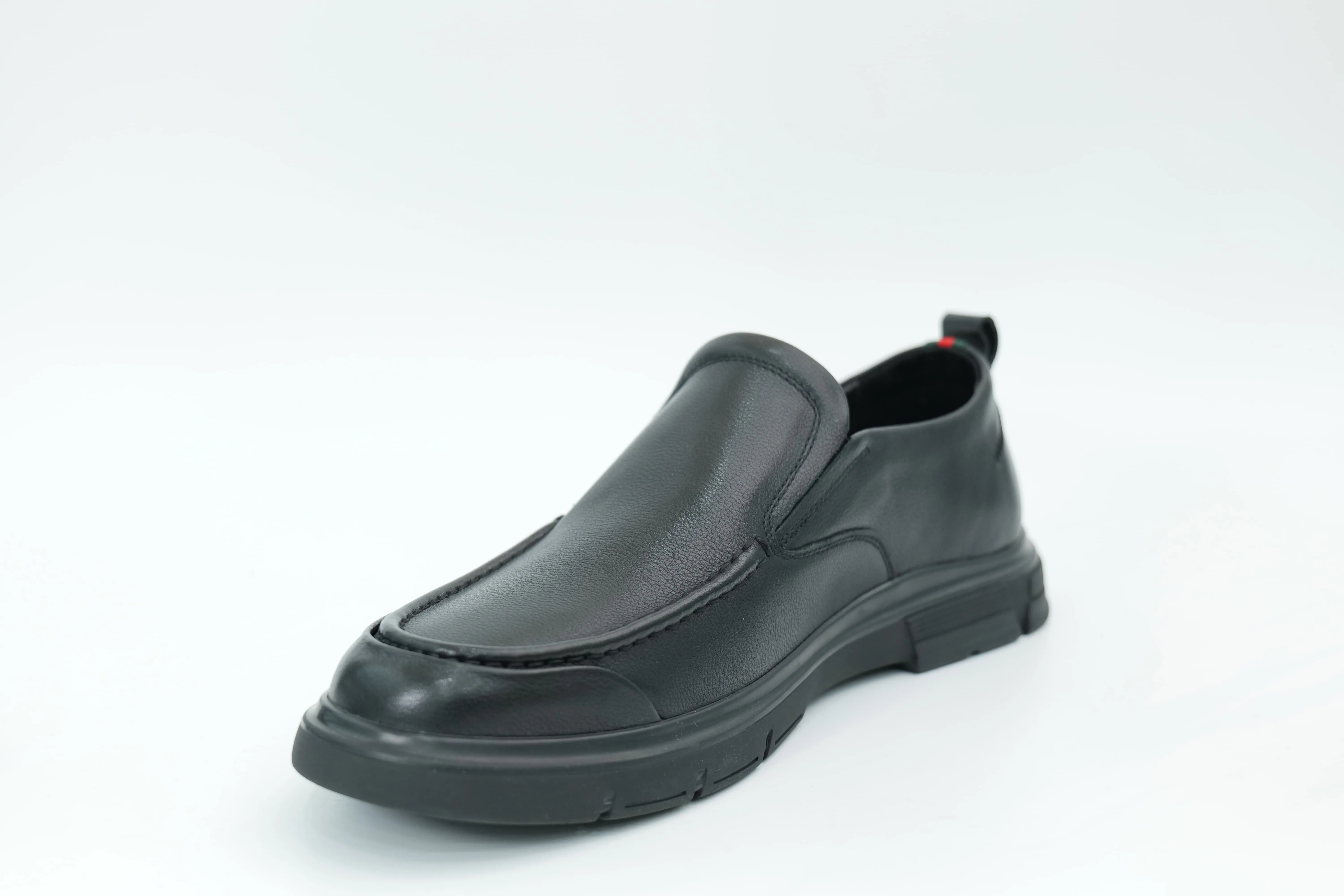 Casual shoes