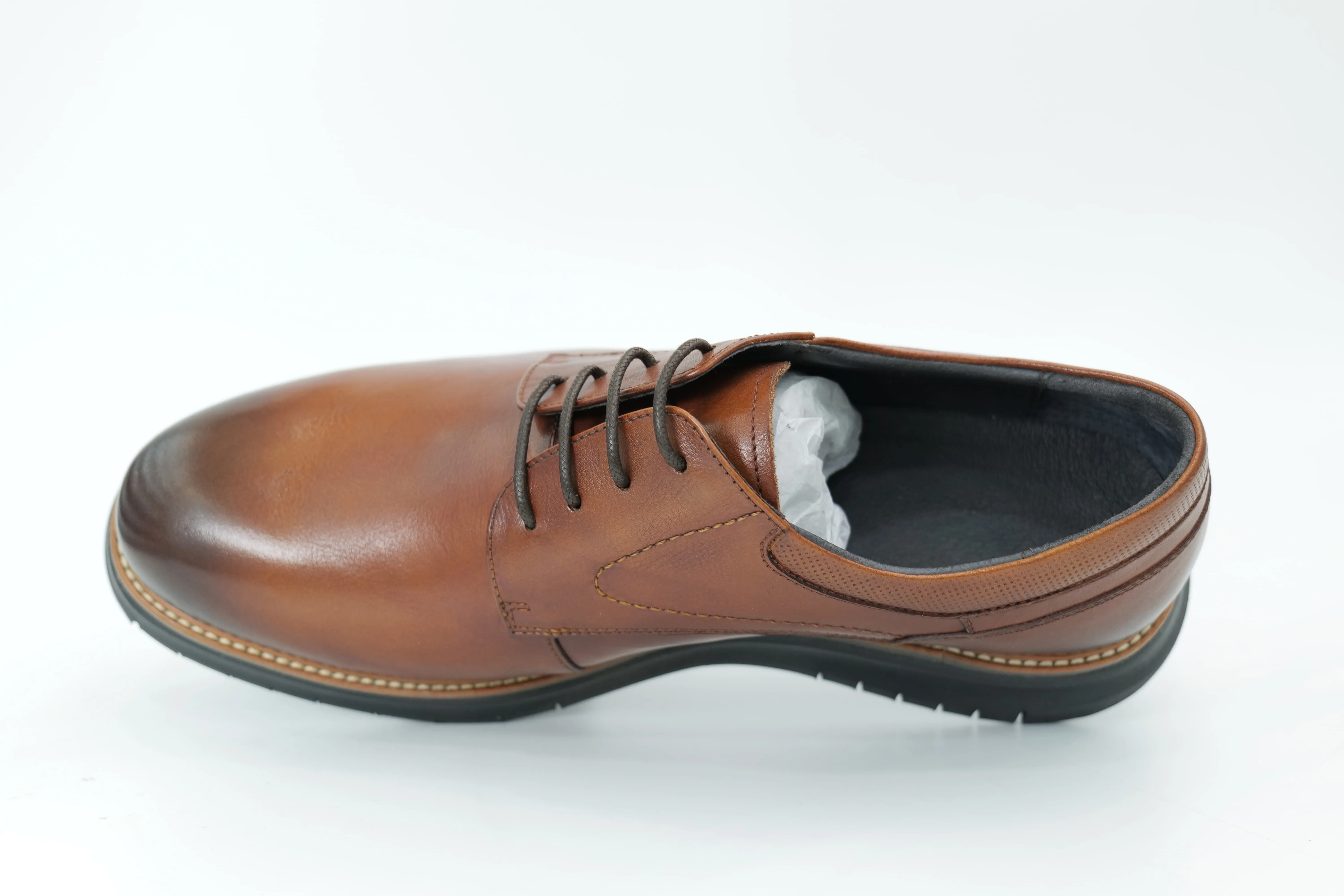 Casual shoes