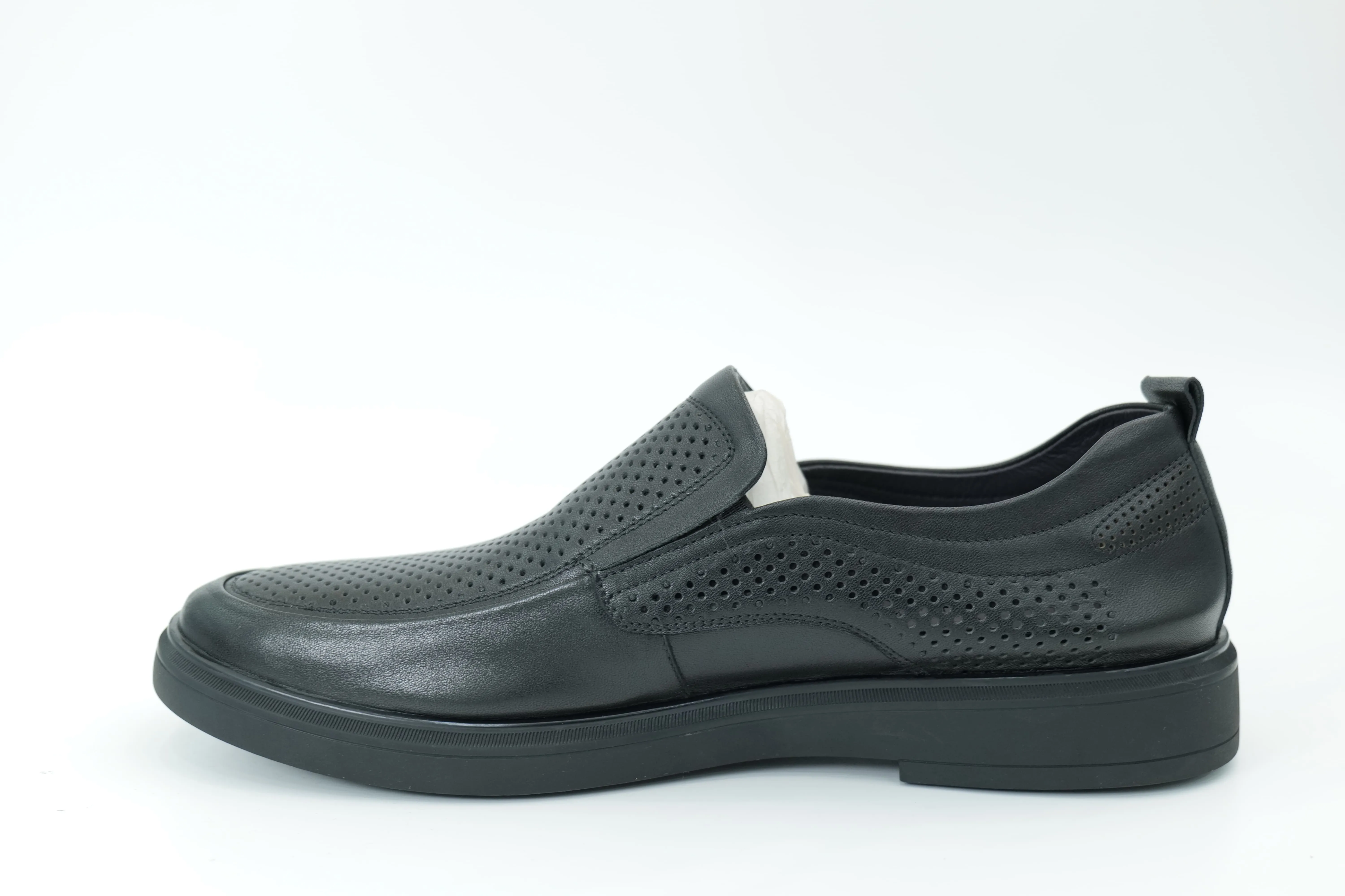 Casual shoes
