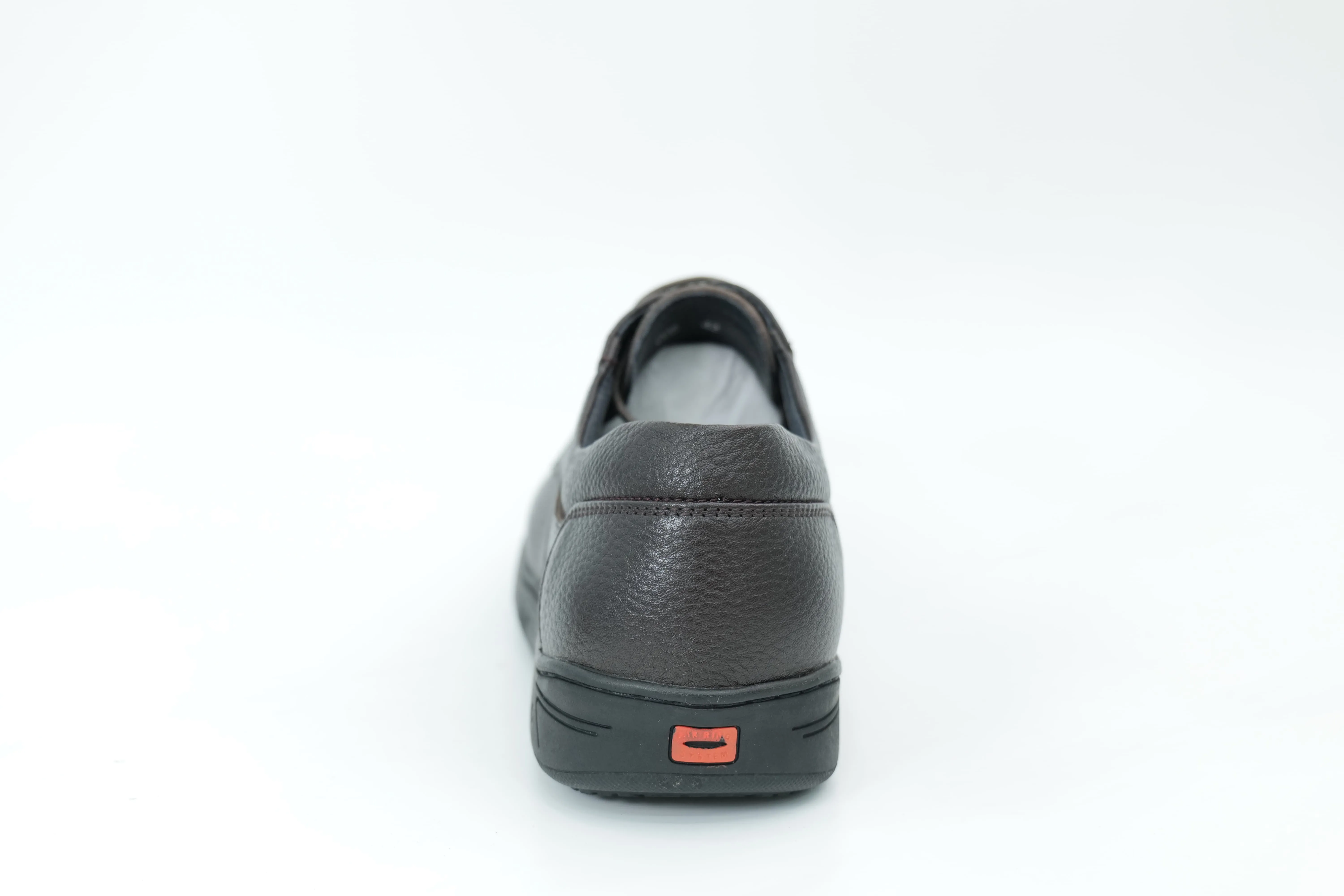 Casual shoes
