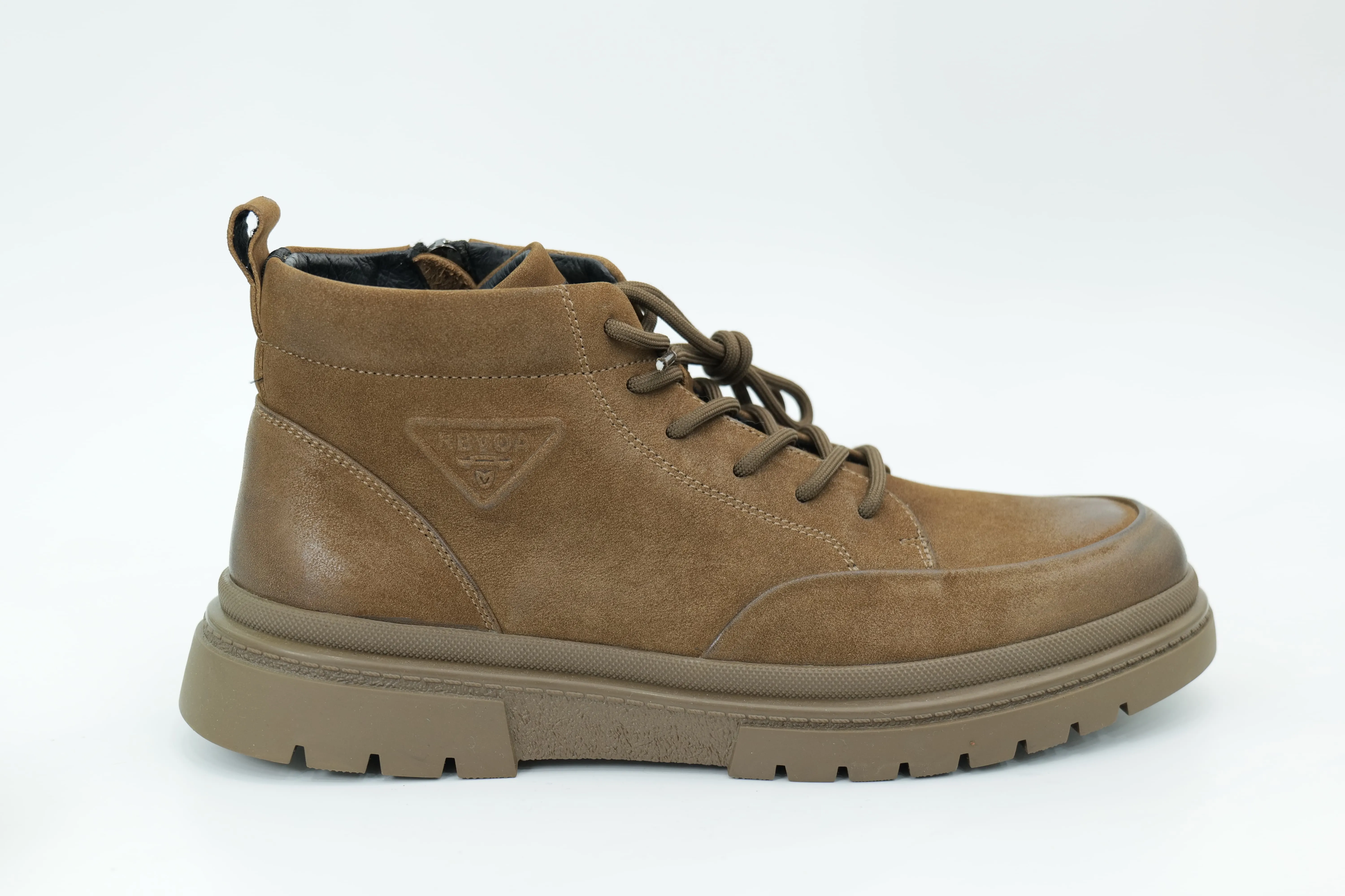 Casual shoes