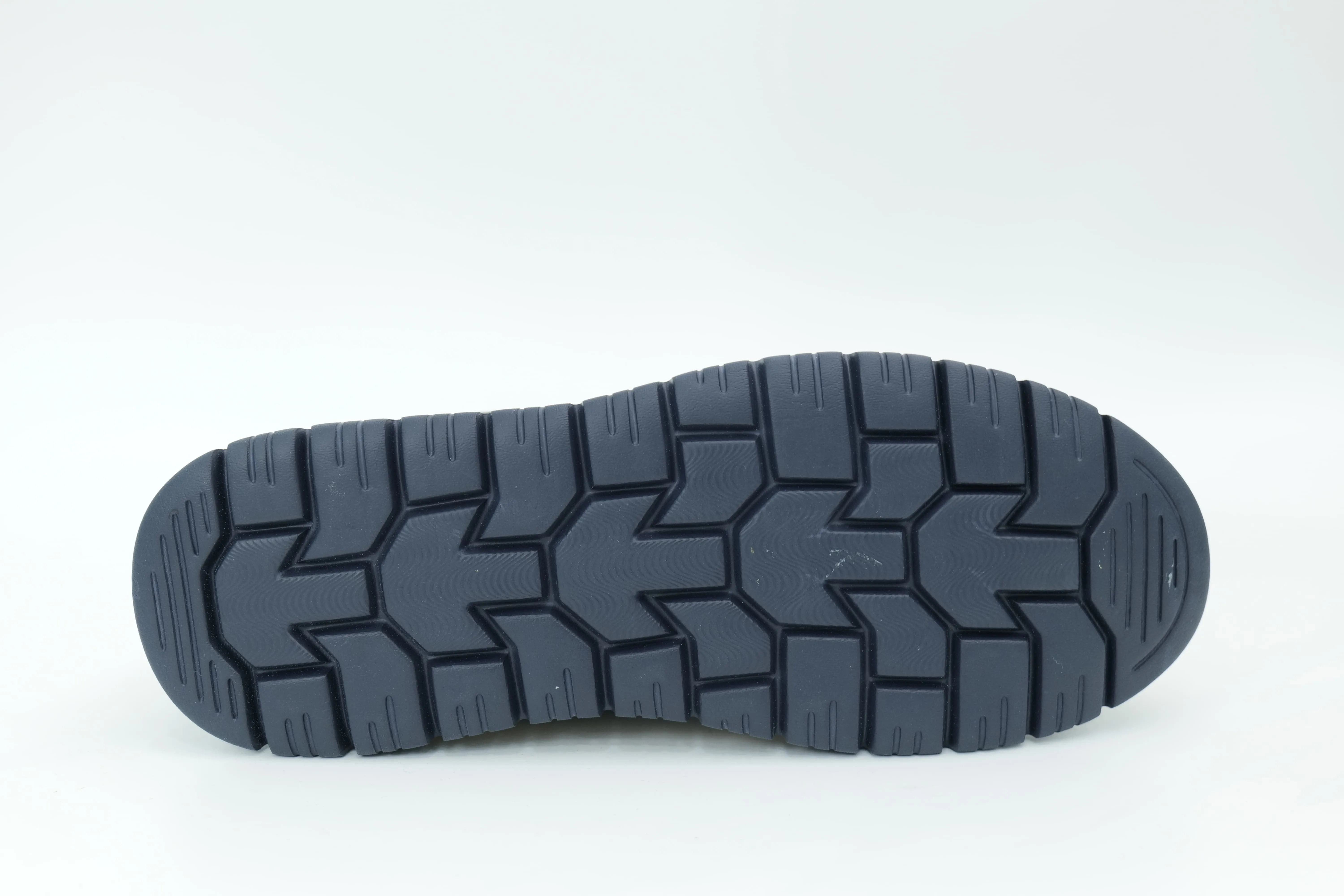 Casual shoes