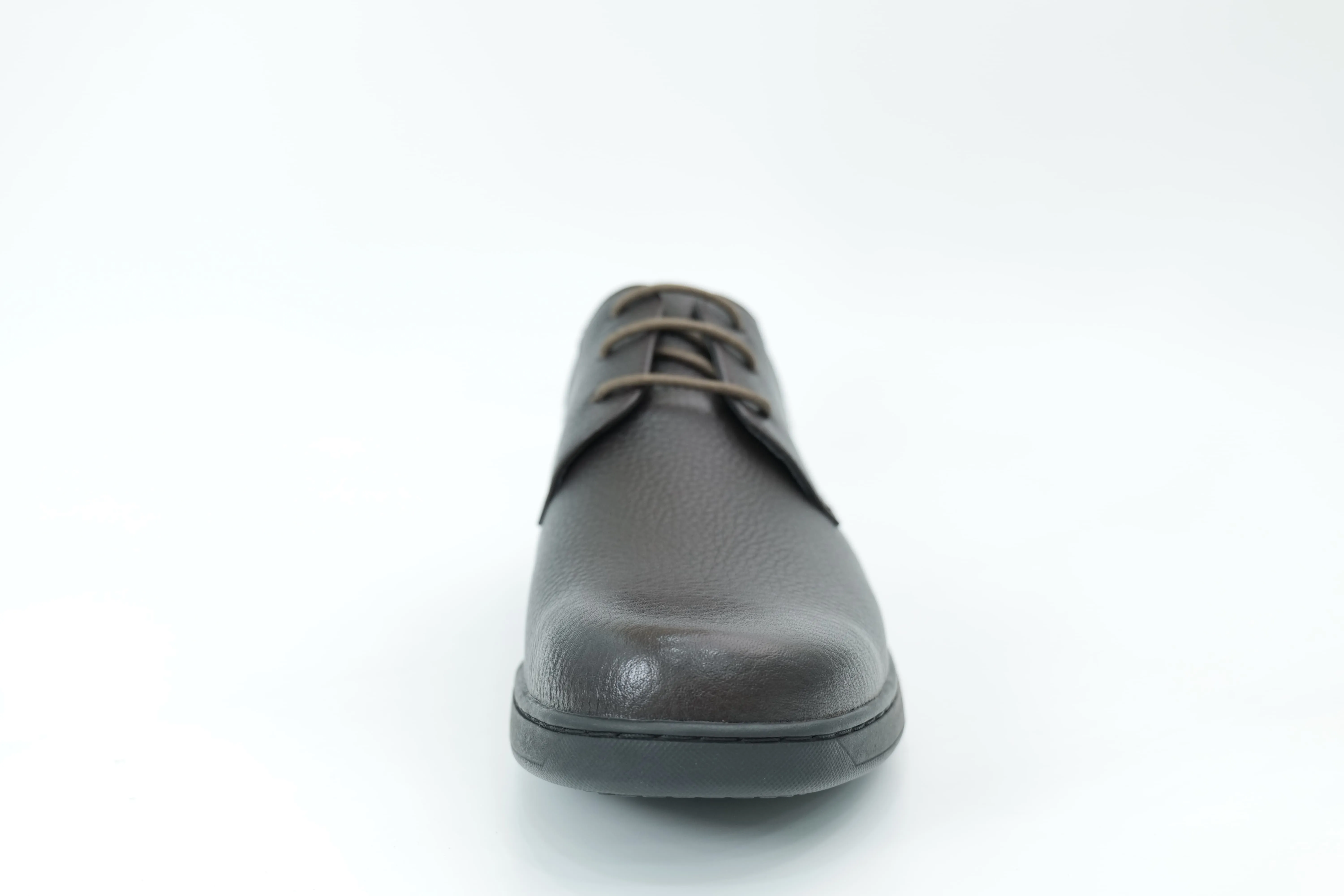 Casual shoes