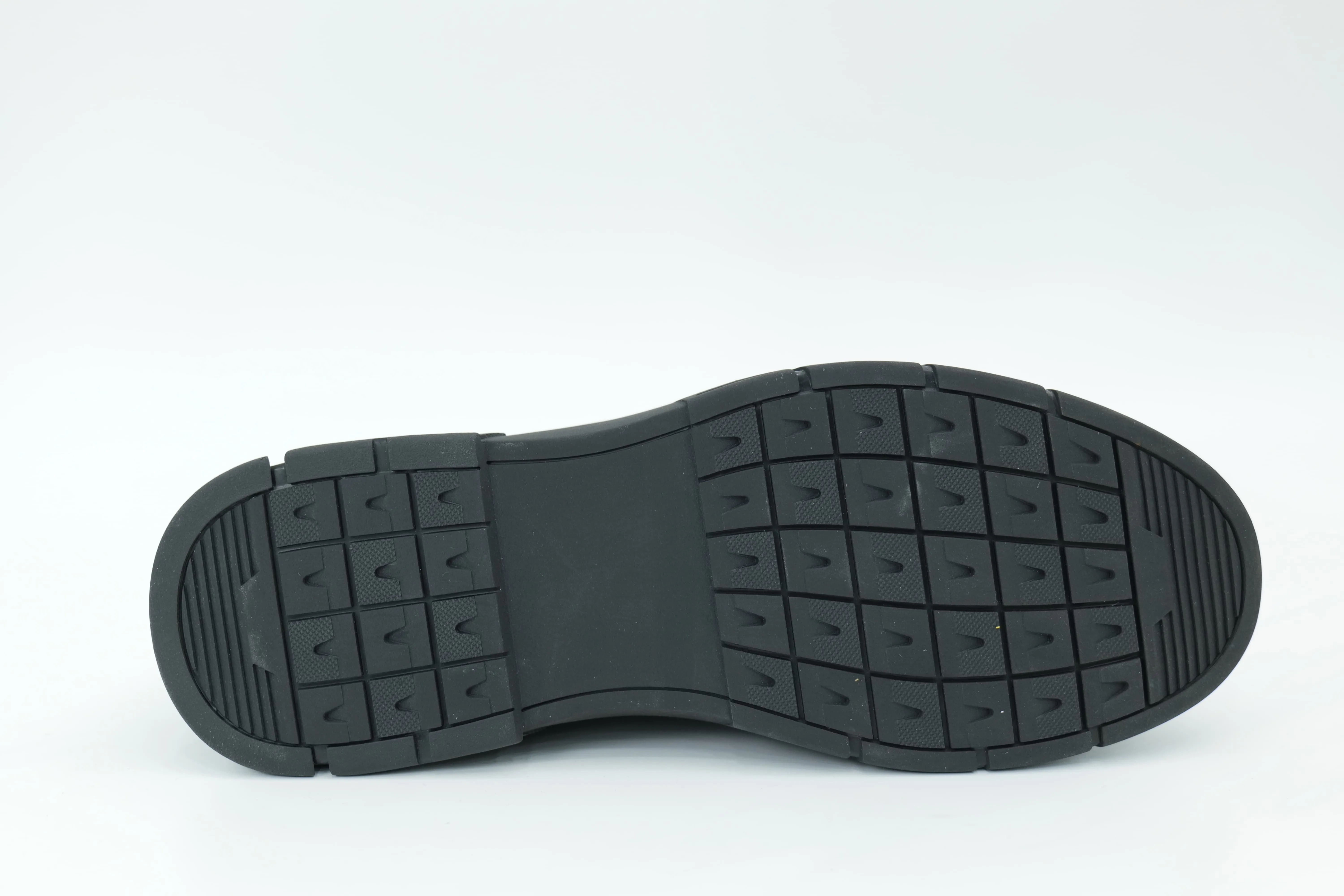Casual shoes