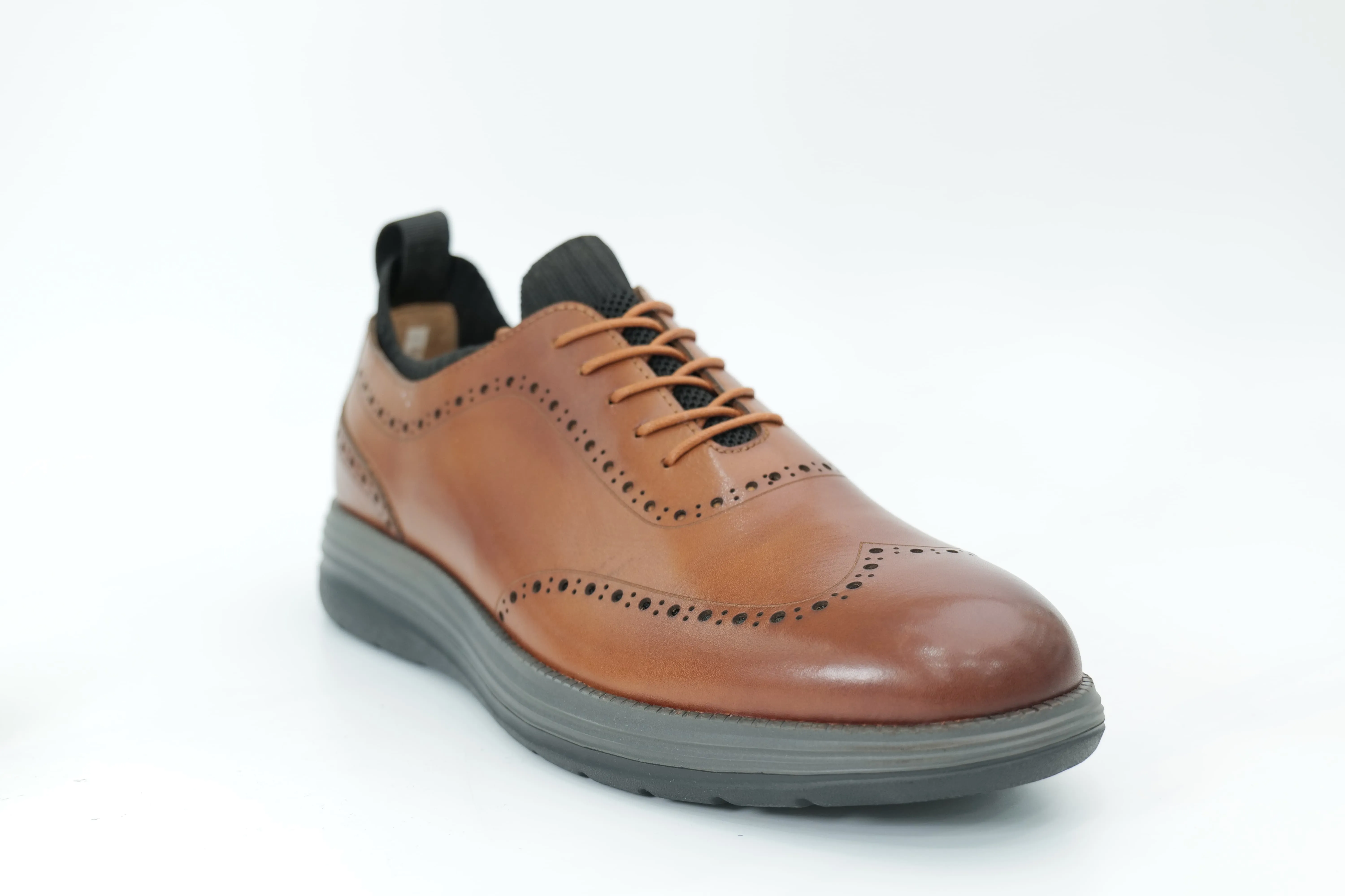 Casual shoes