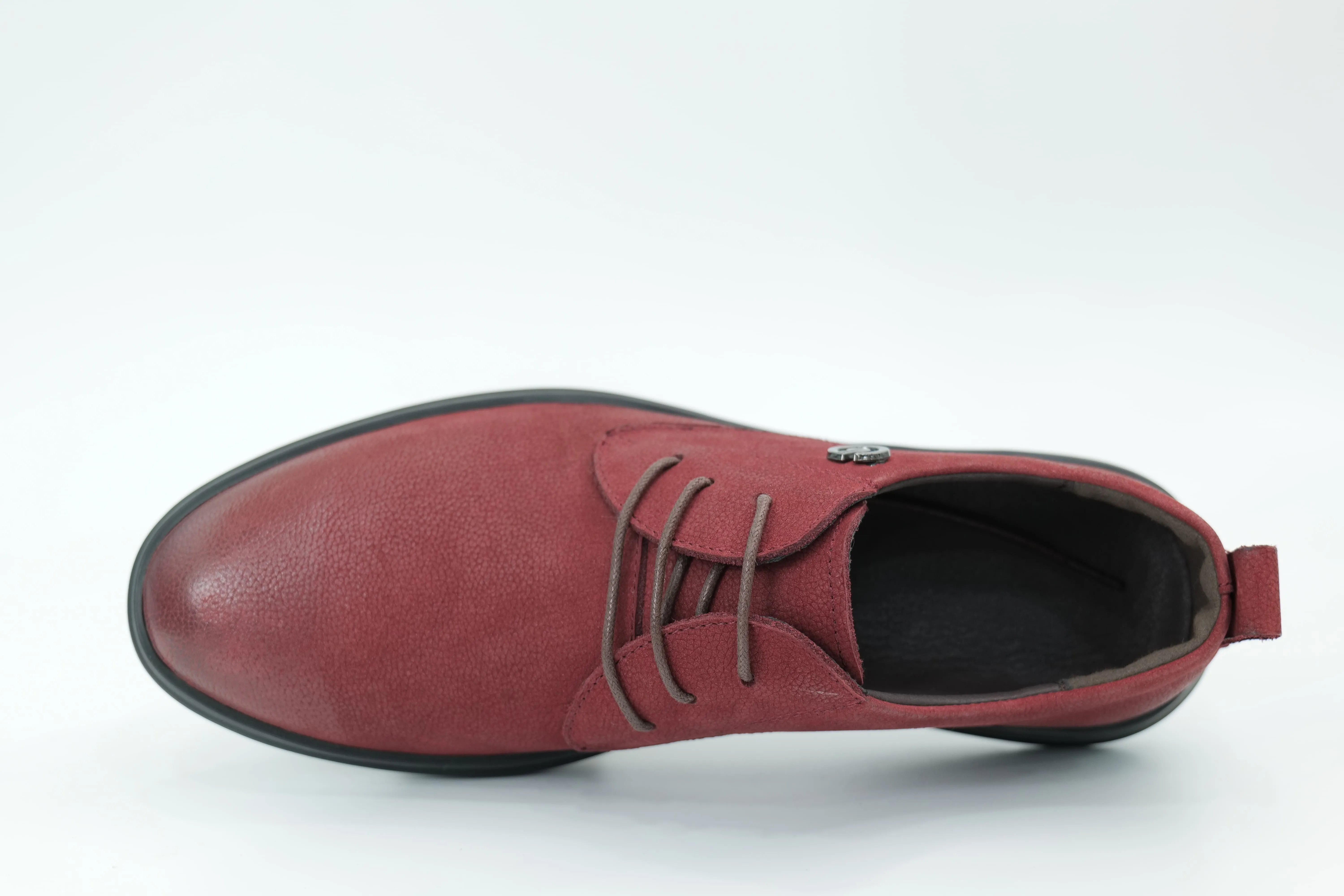 Casual shoes
