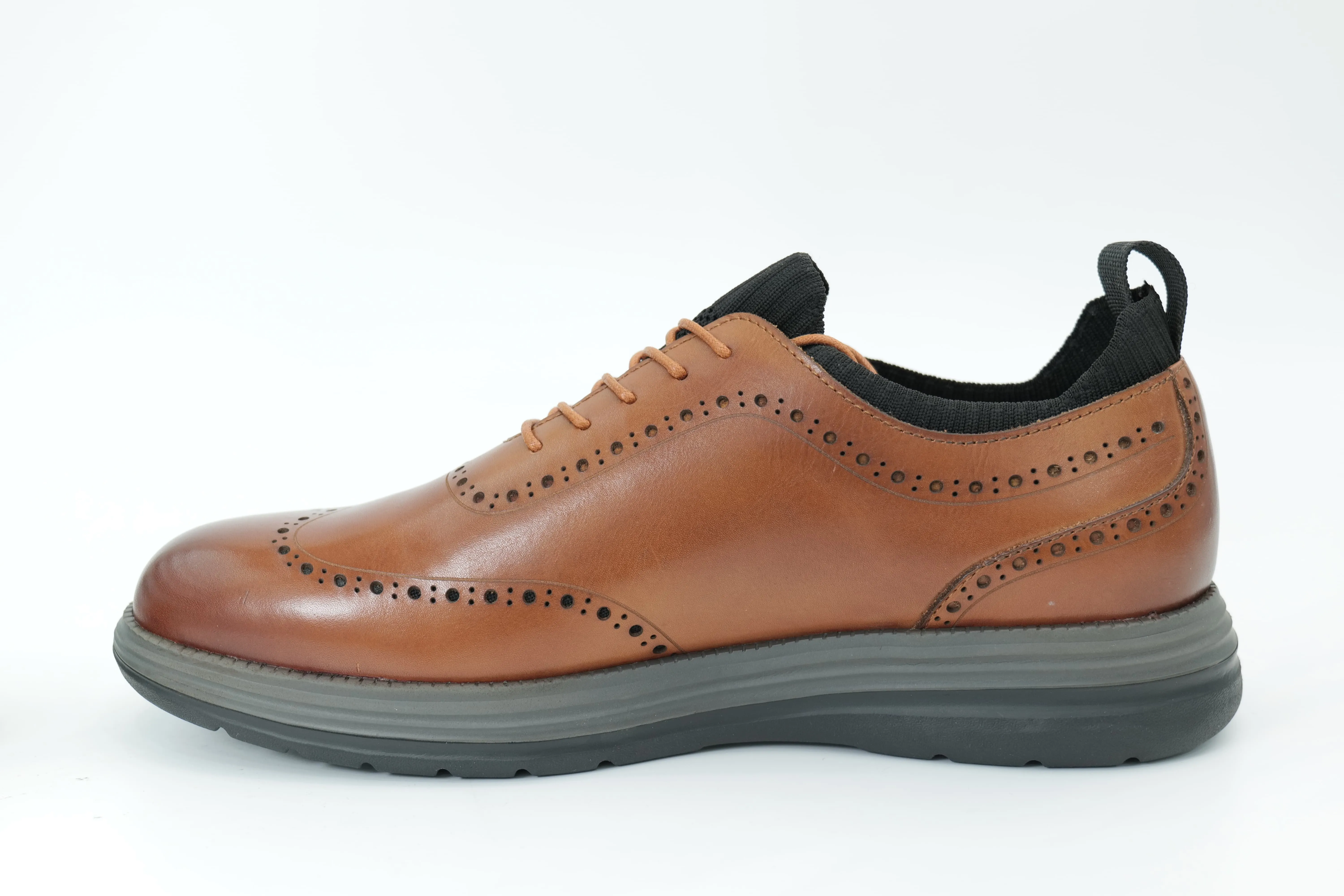 Casual shoes