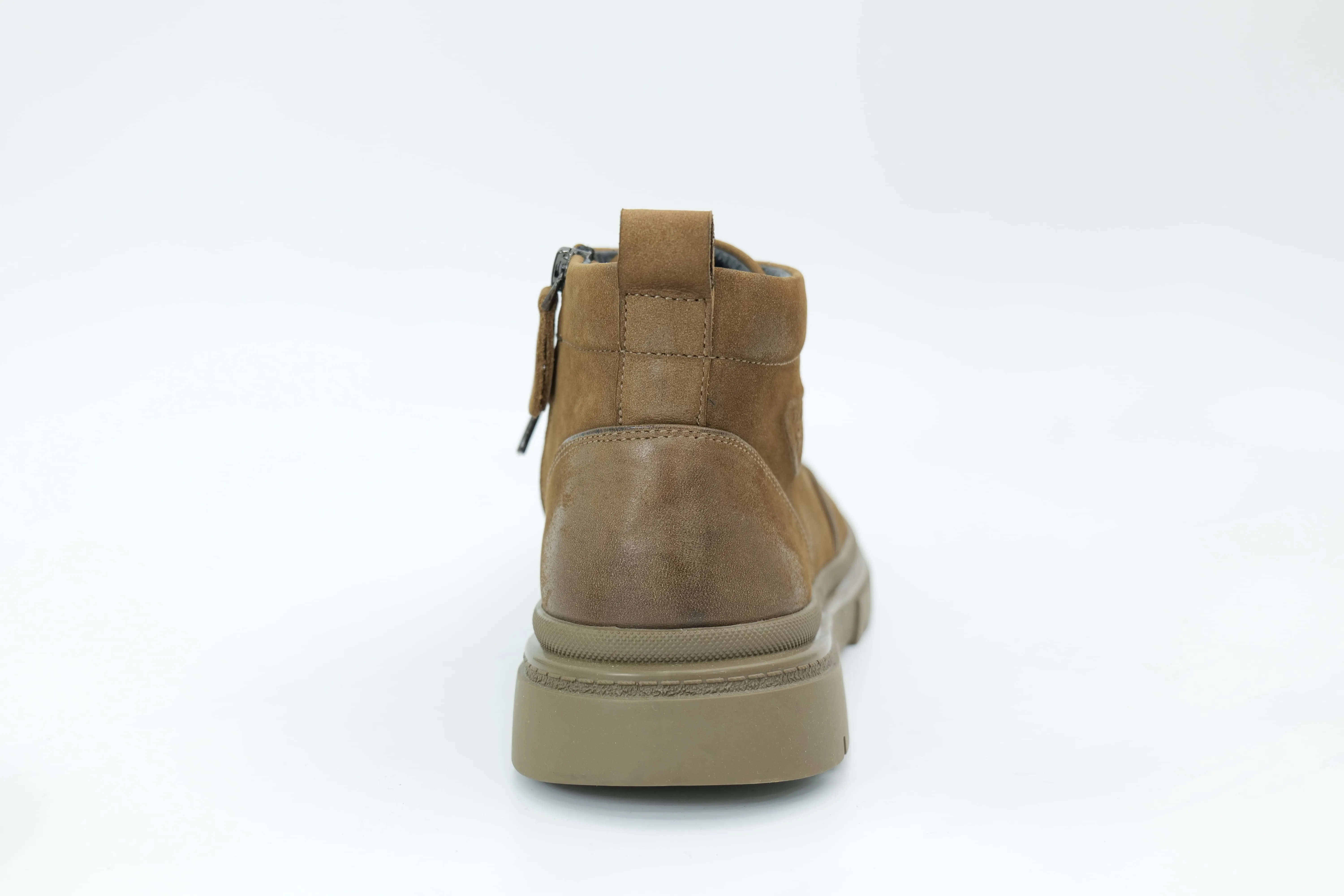 Casual shoes