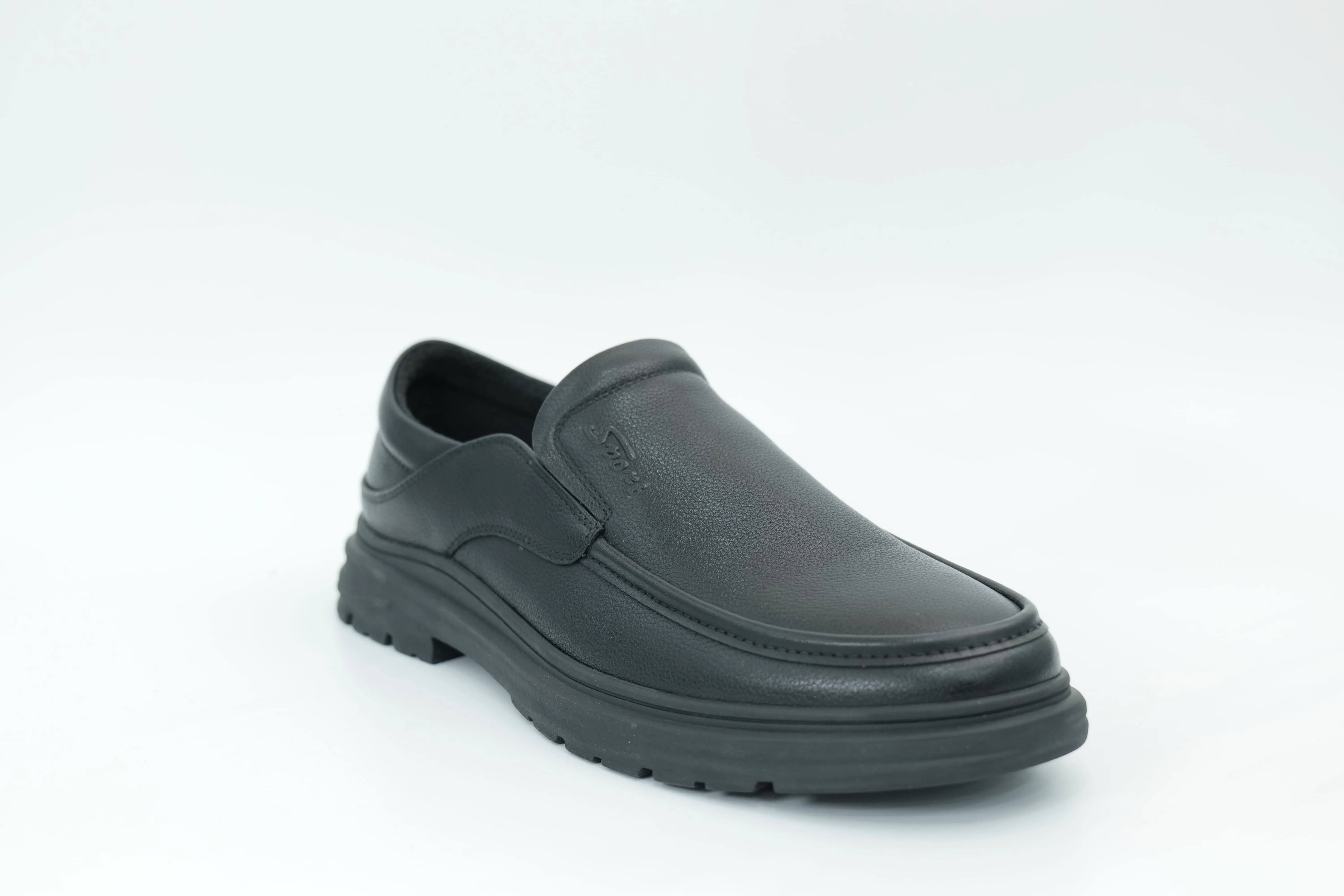 Casual shoes