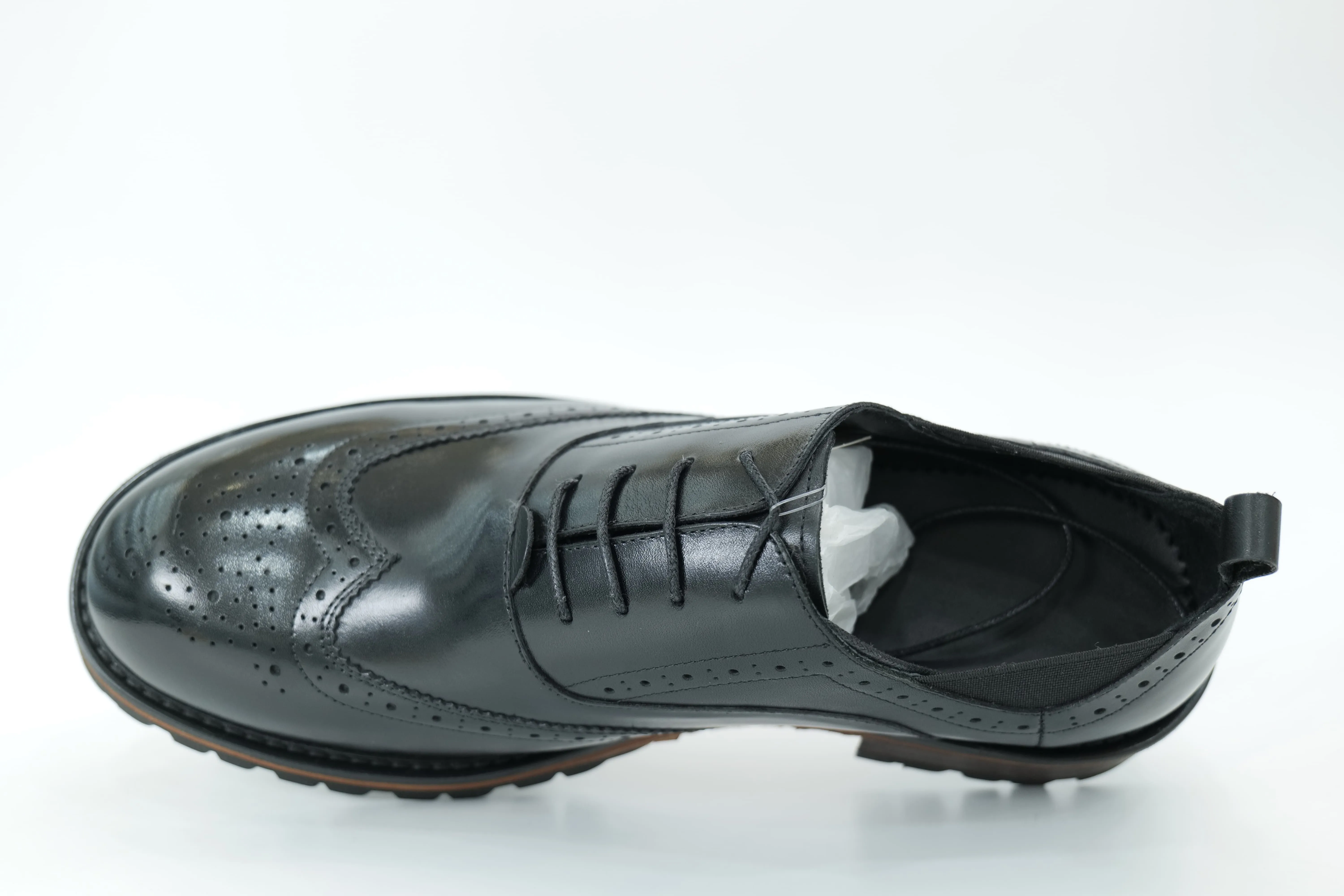 Casual shoes