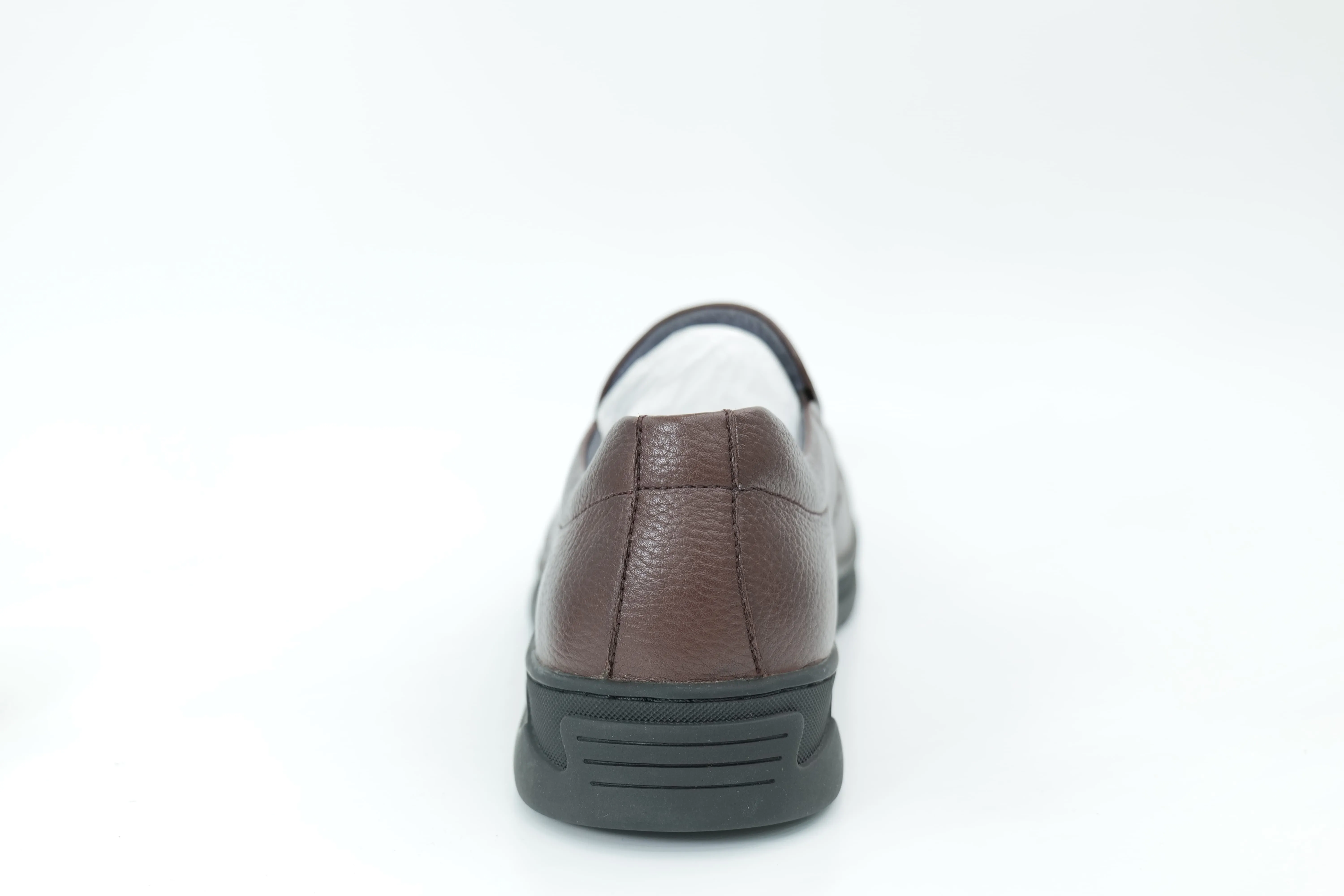 Casual shoes