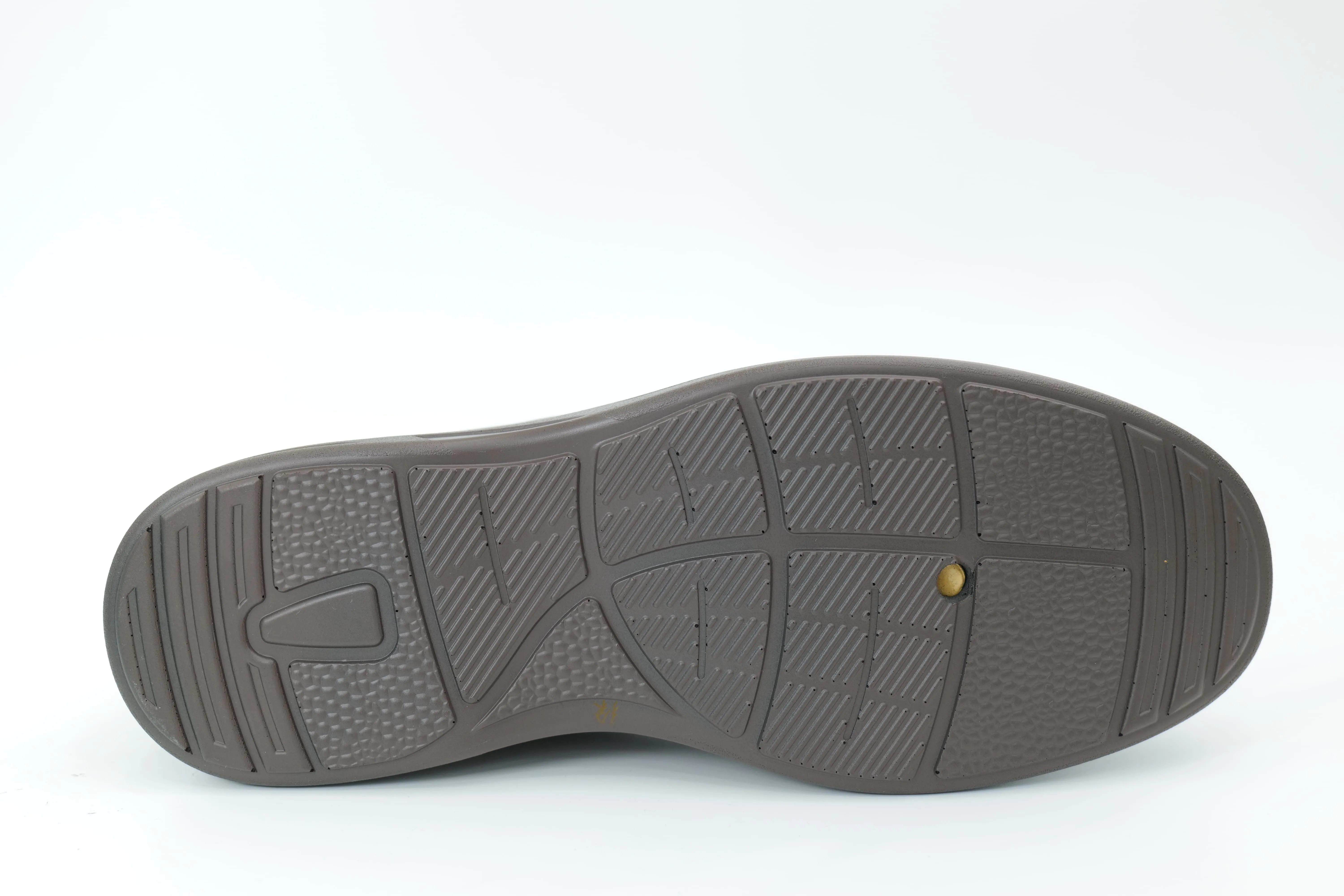 Casual shoes