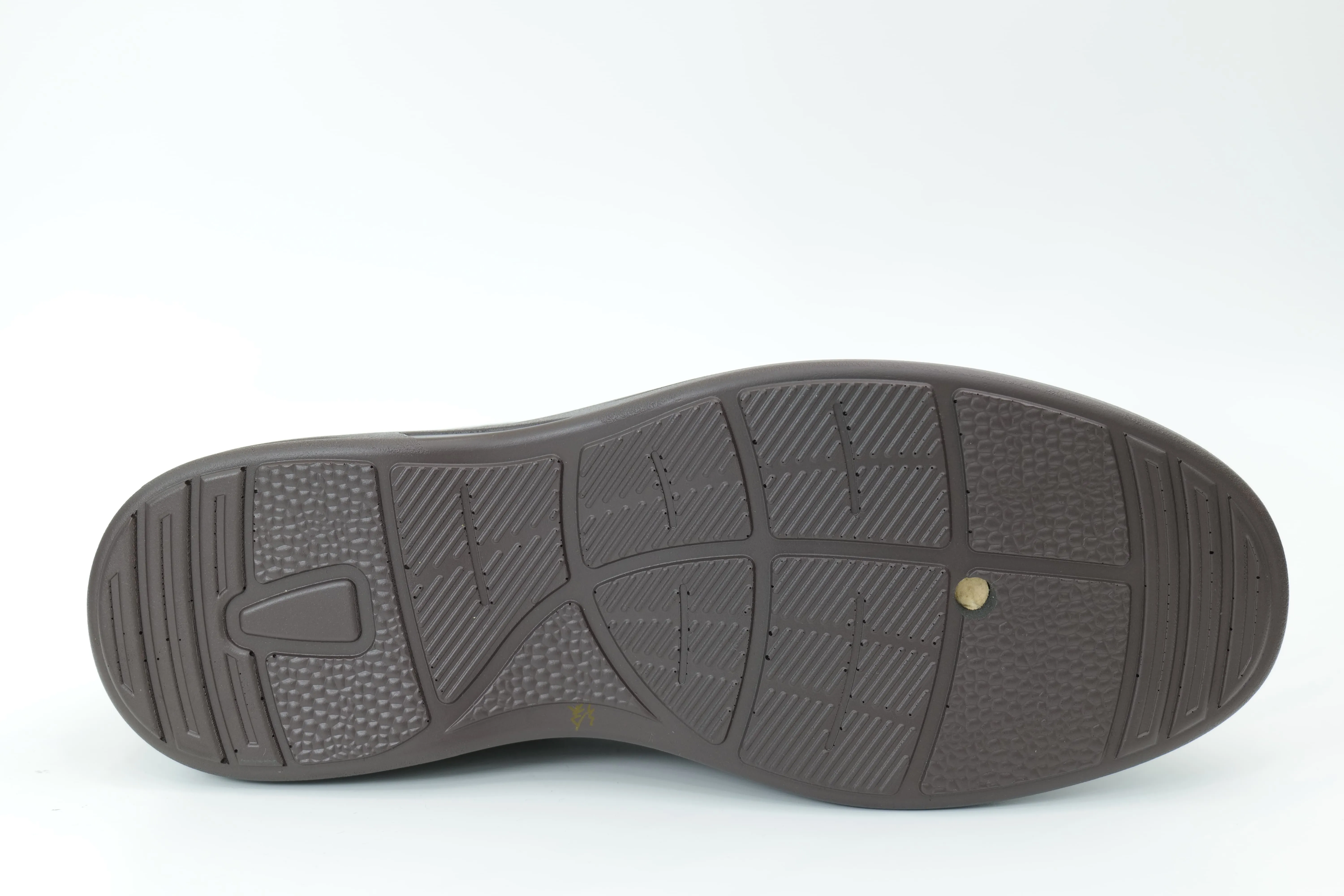 Casual shoes