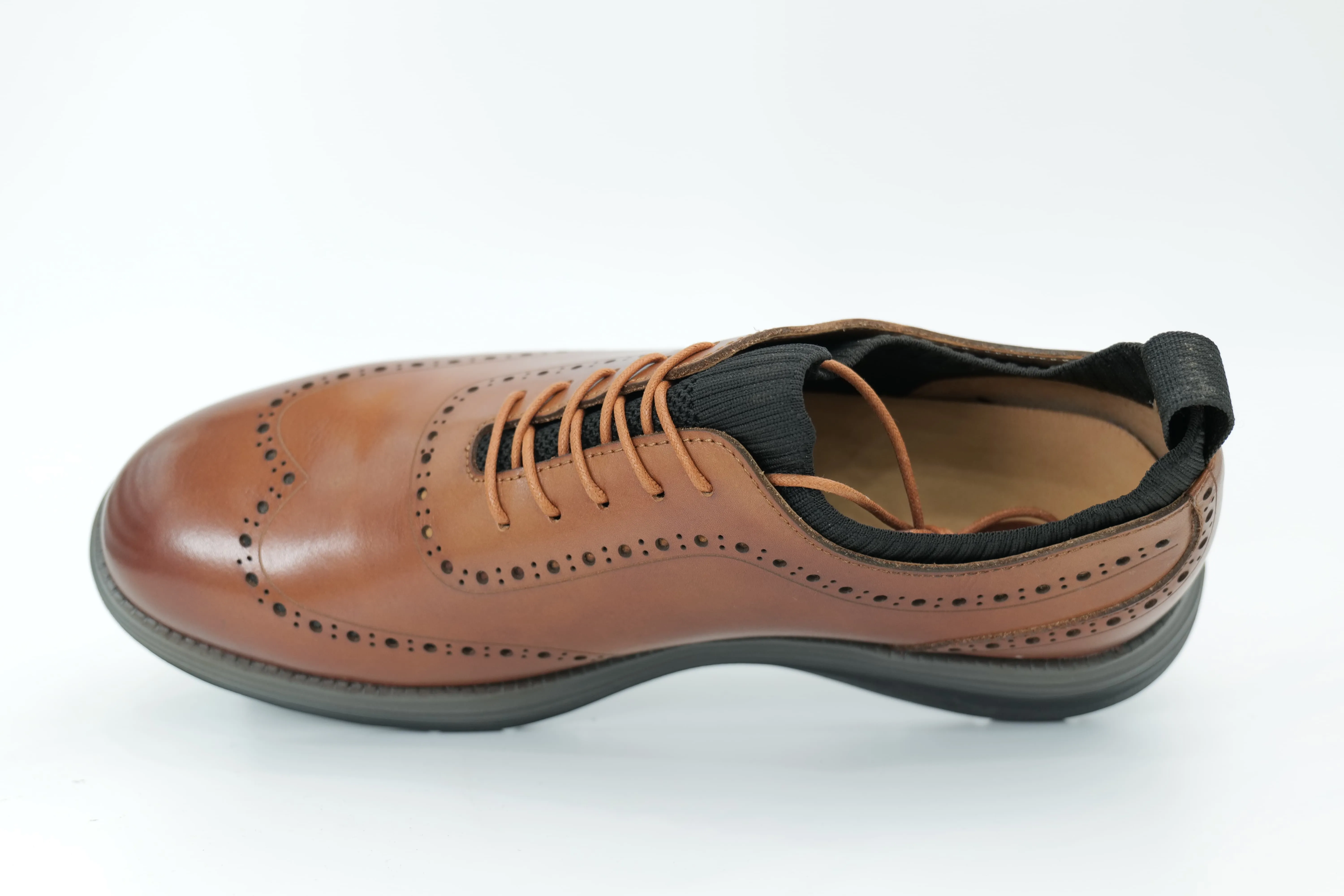 Casual shoes
