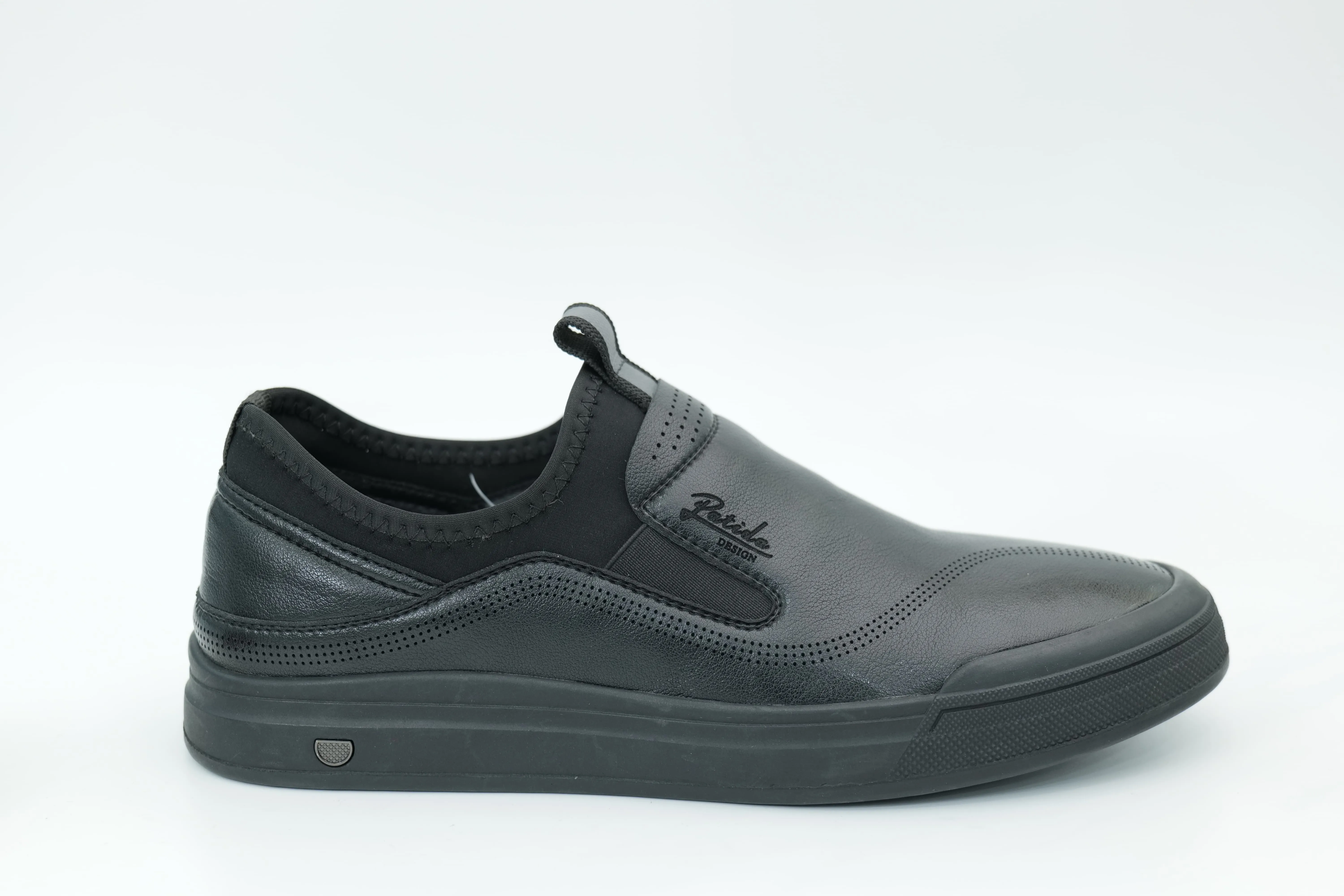 Casual shoes