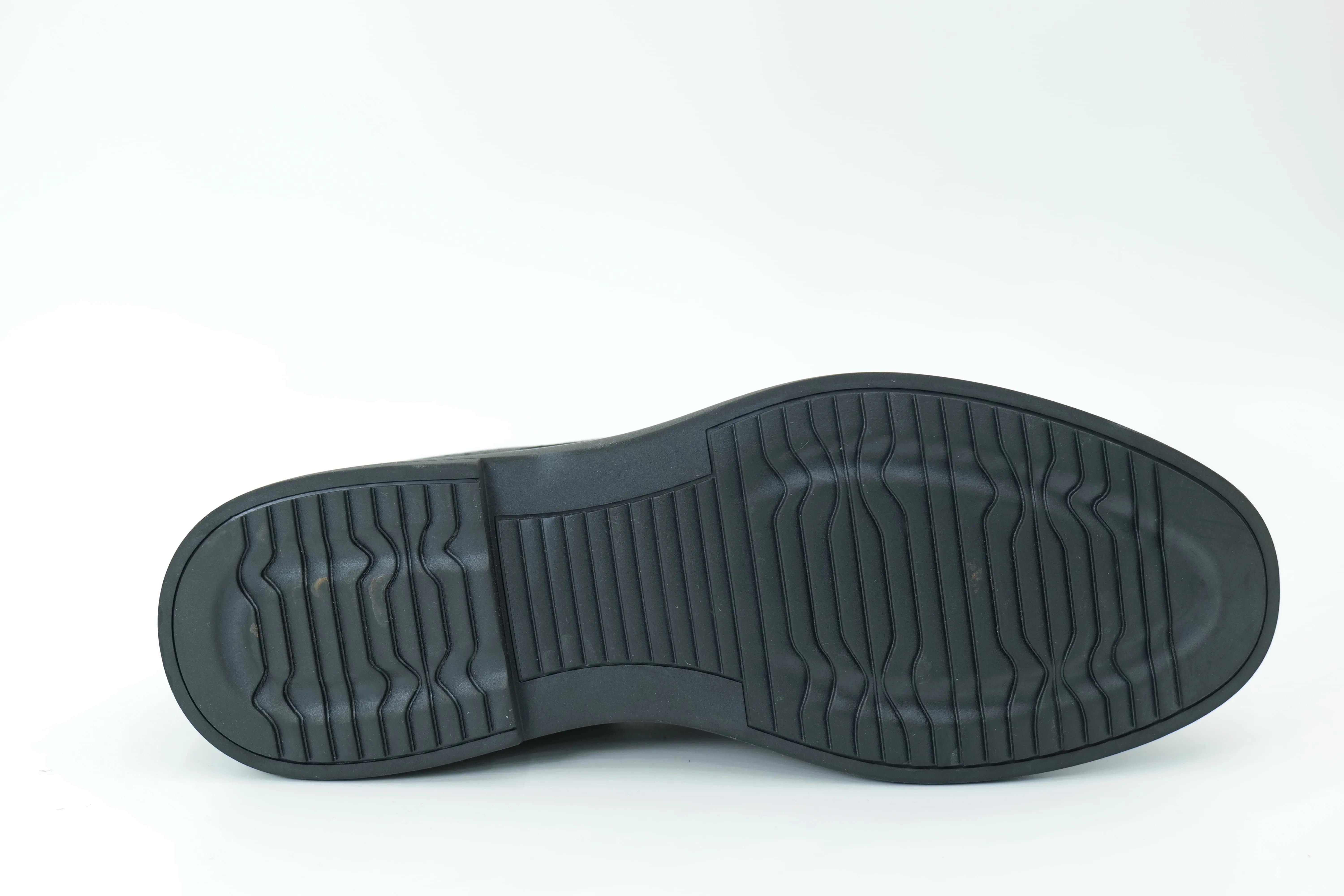 Casual shoes