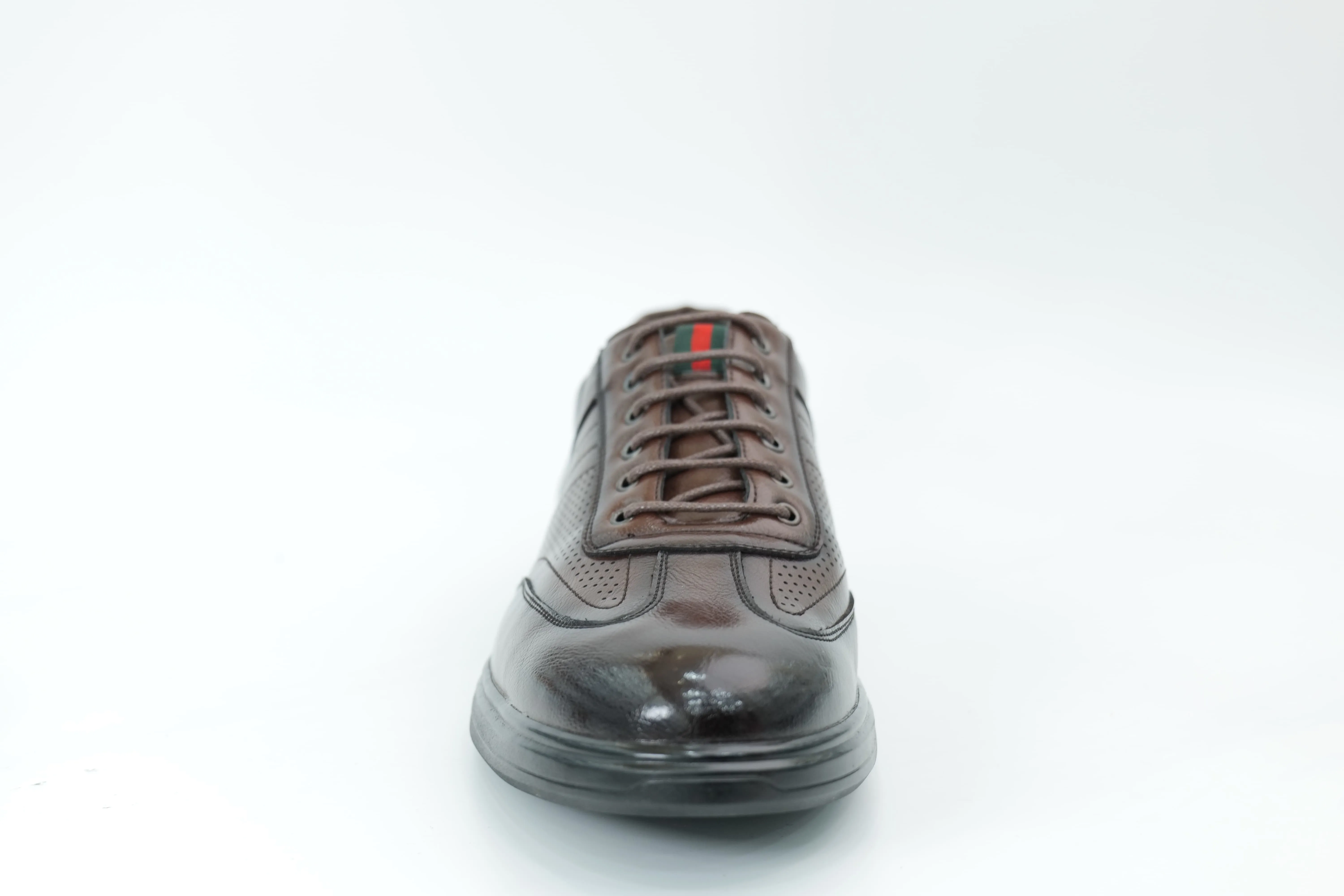 Casual shoes