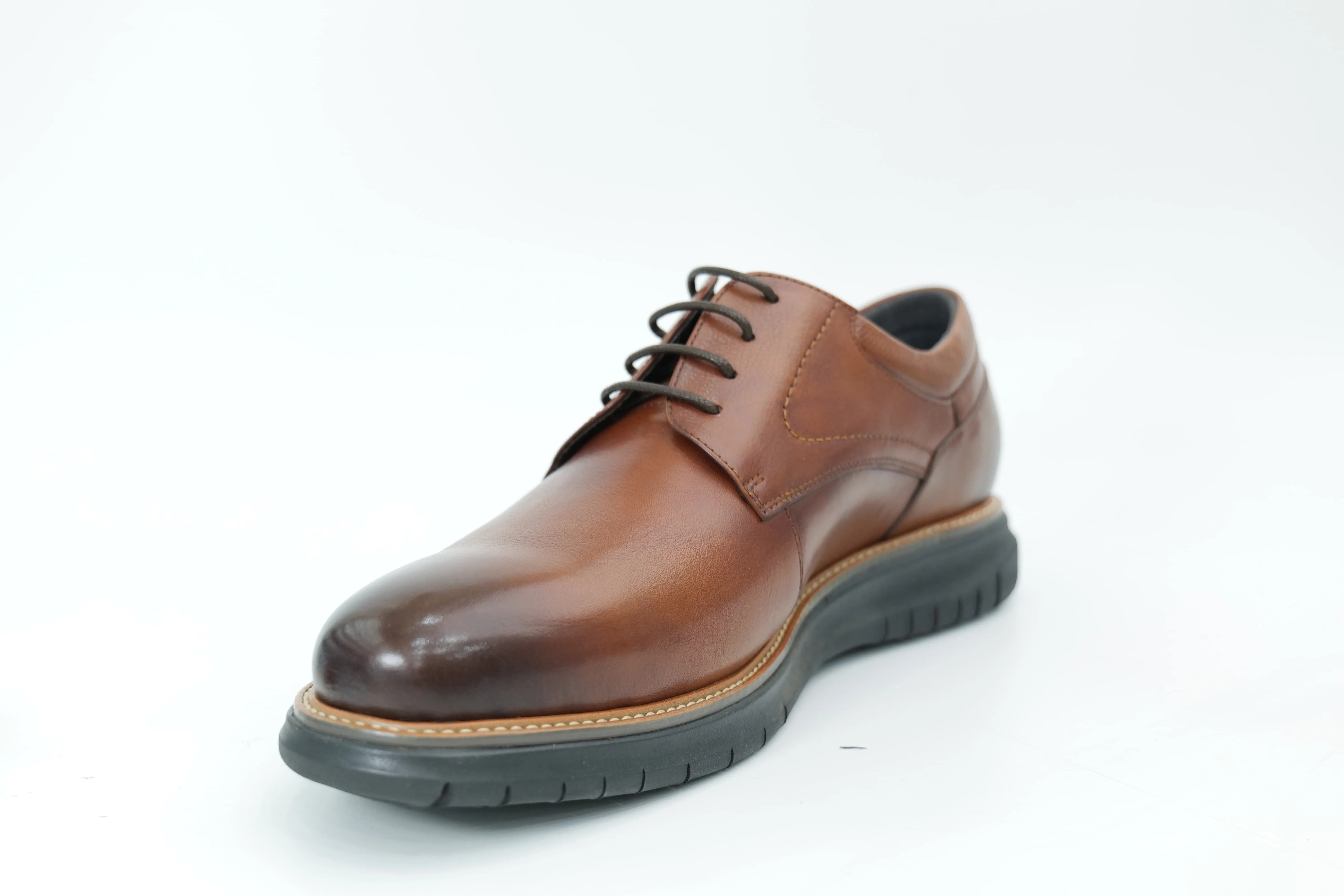 Casual shoes