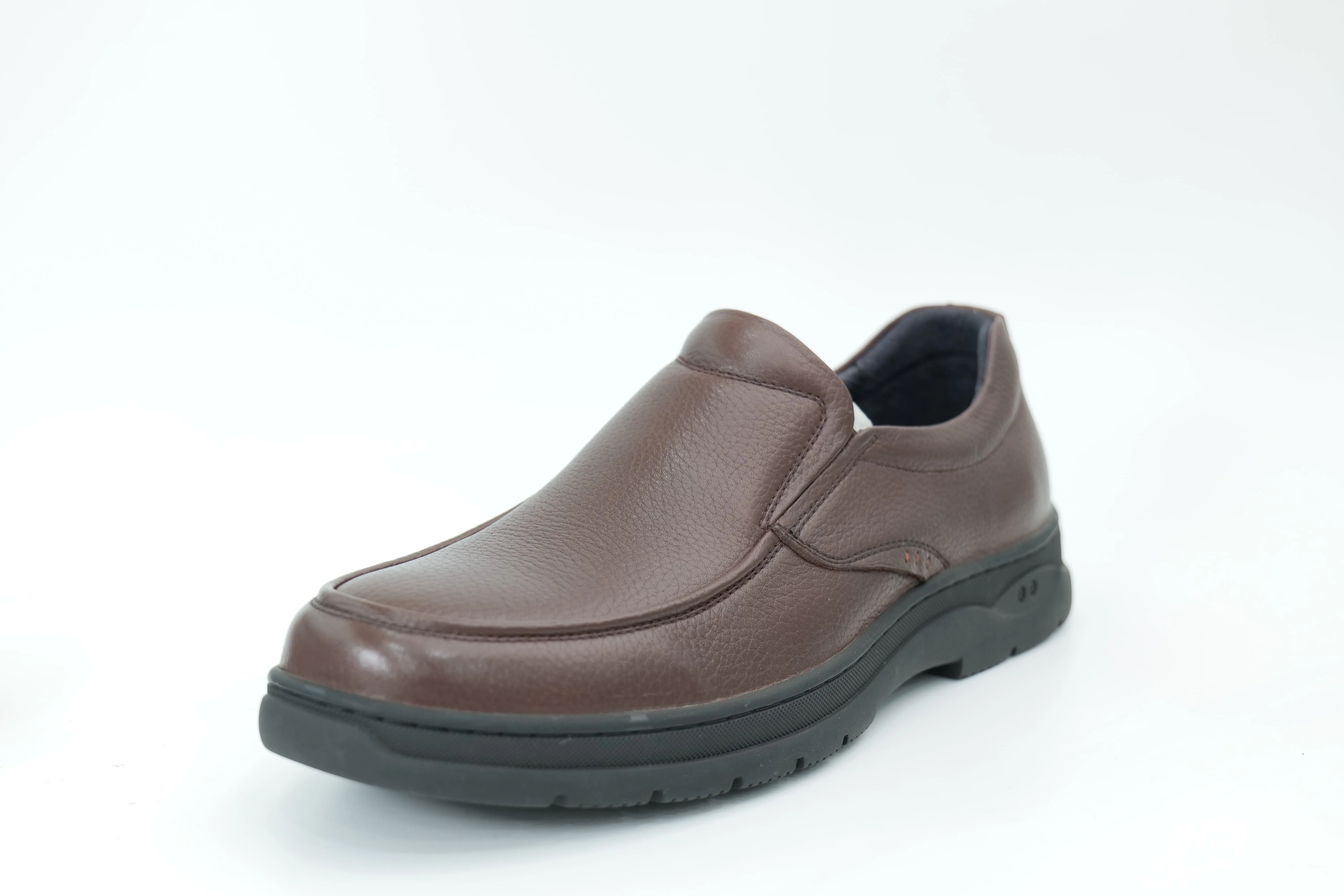 Casual shoes