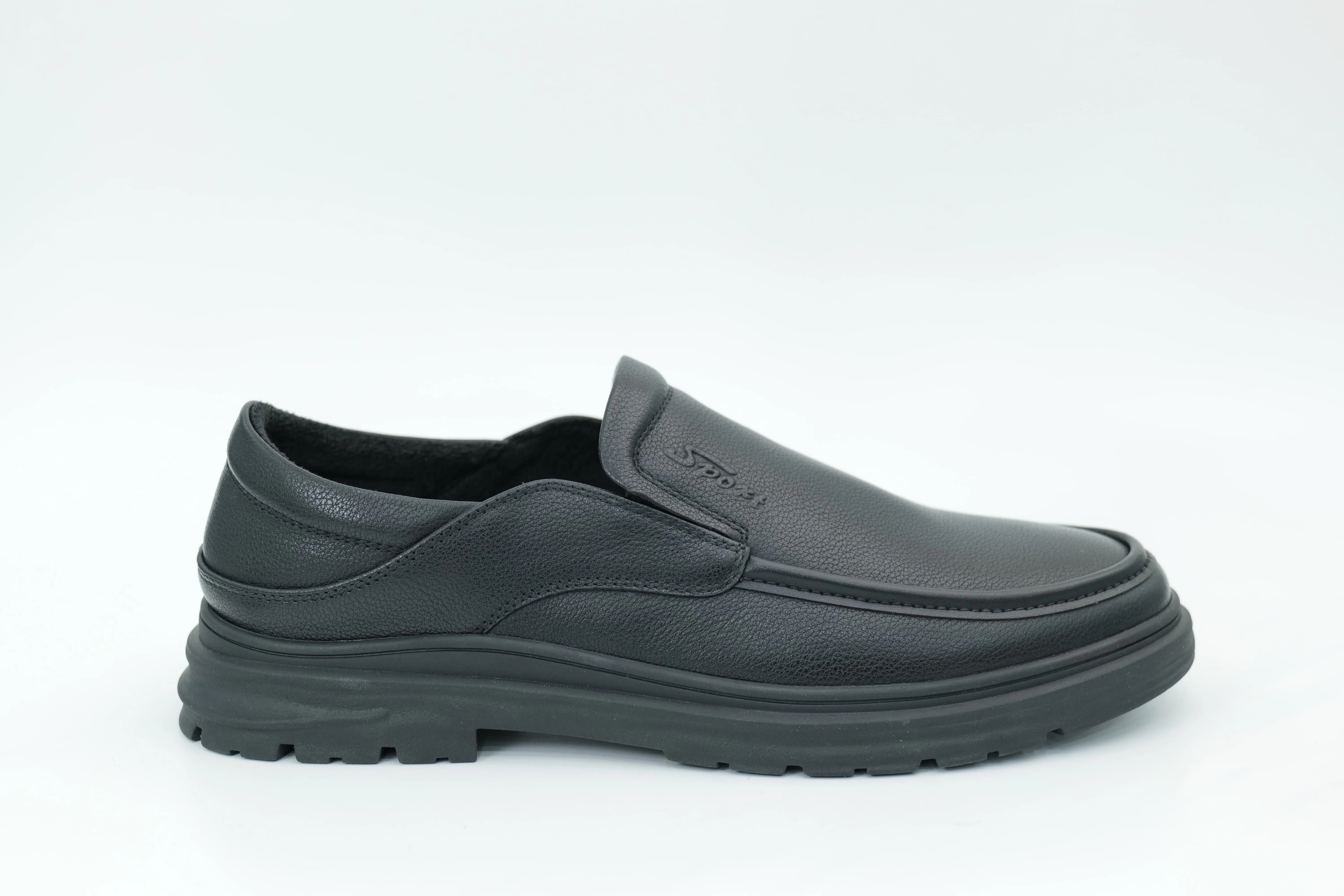 Casual shoes