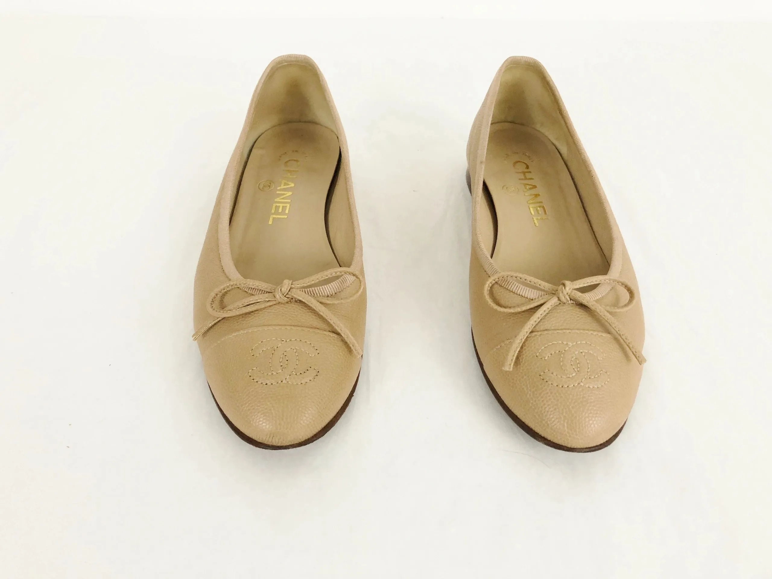 Chanel Cap-Toe Ballet Flats Size 35.5 It (5.5 Us)