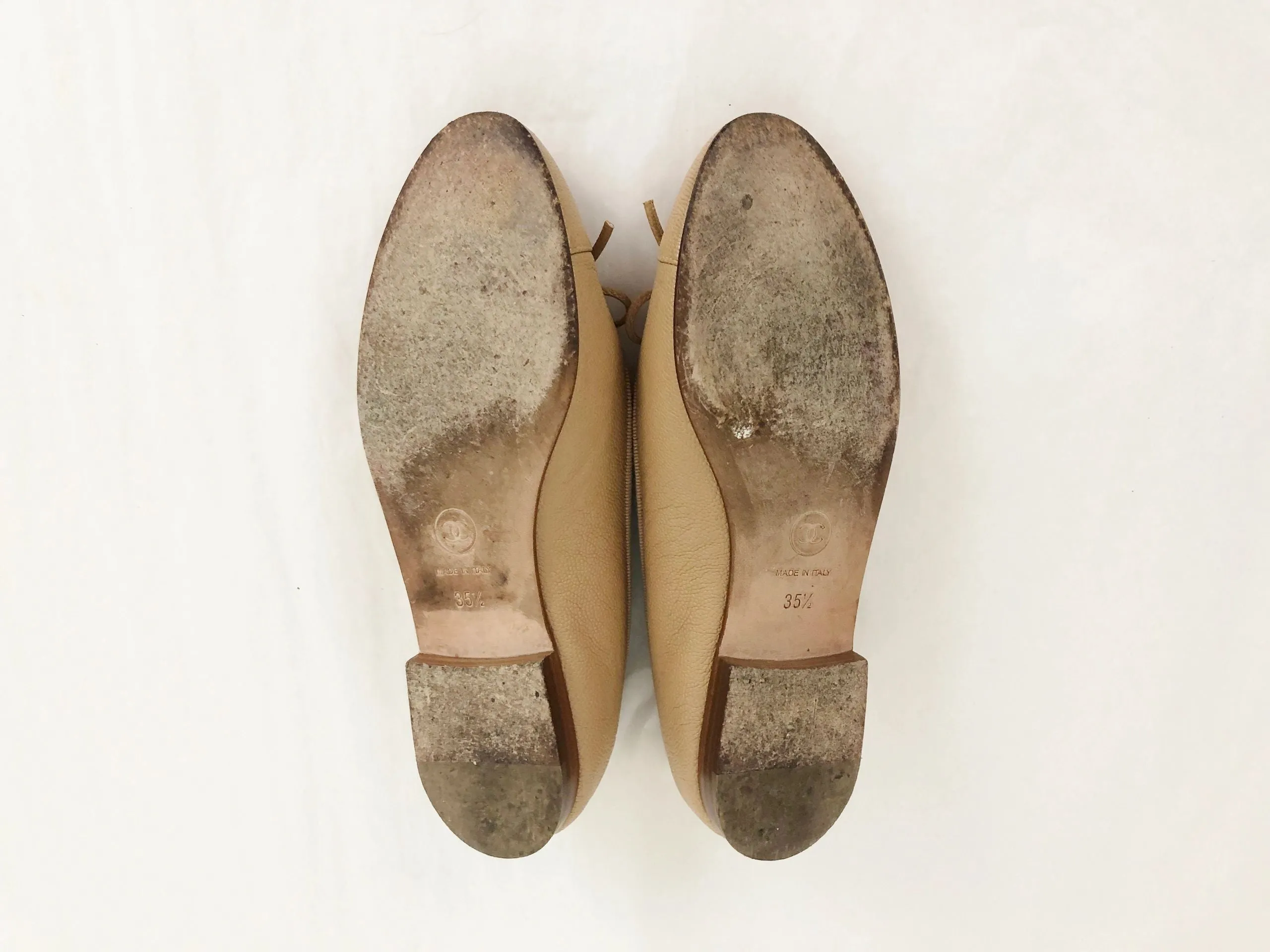 Chanel Cap-Toe Ballet Flats Size 35.5 It (5.5 Us)