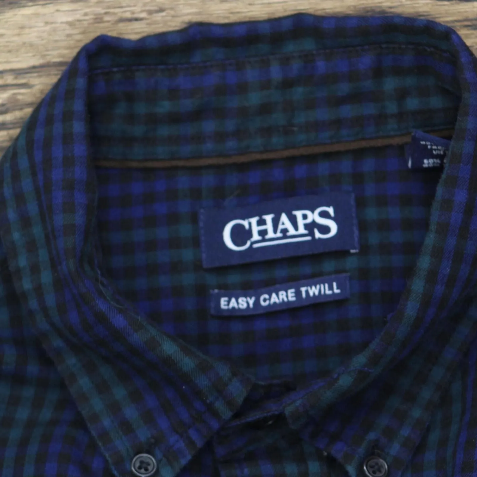 Chaps Long Sleeve Button Up Lightweight Easy Care Twill Button Up Shirt Green L