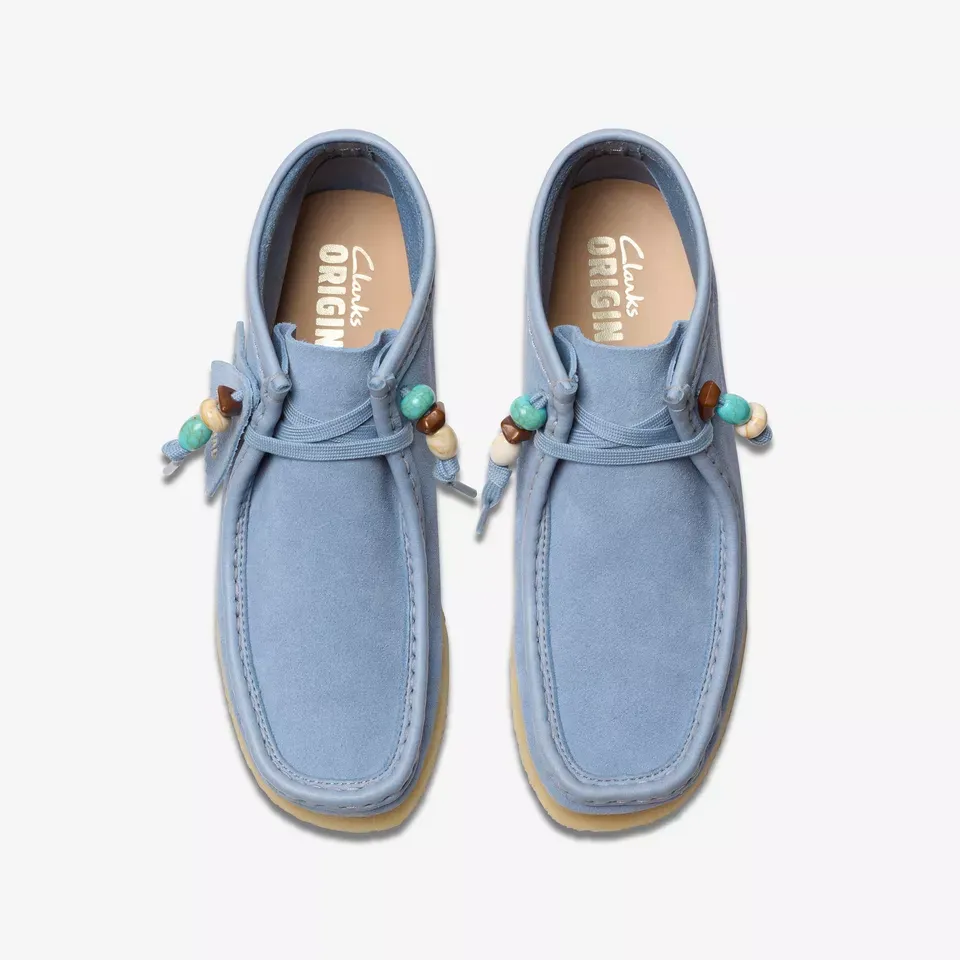Clarks Women's Wallabee Boot Powder Blue Suede 26180162