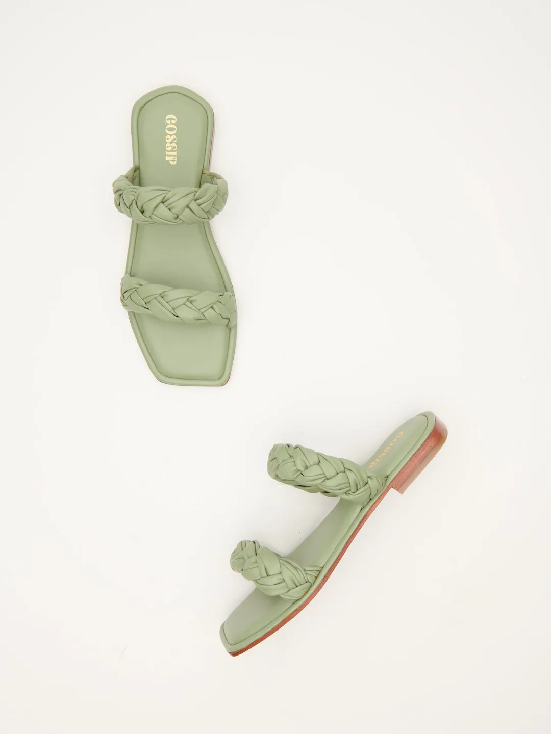 CLASSIC WOVEN FLATS