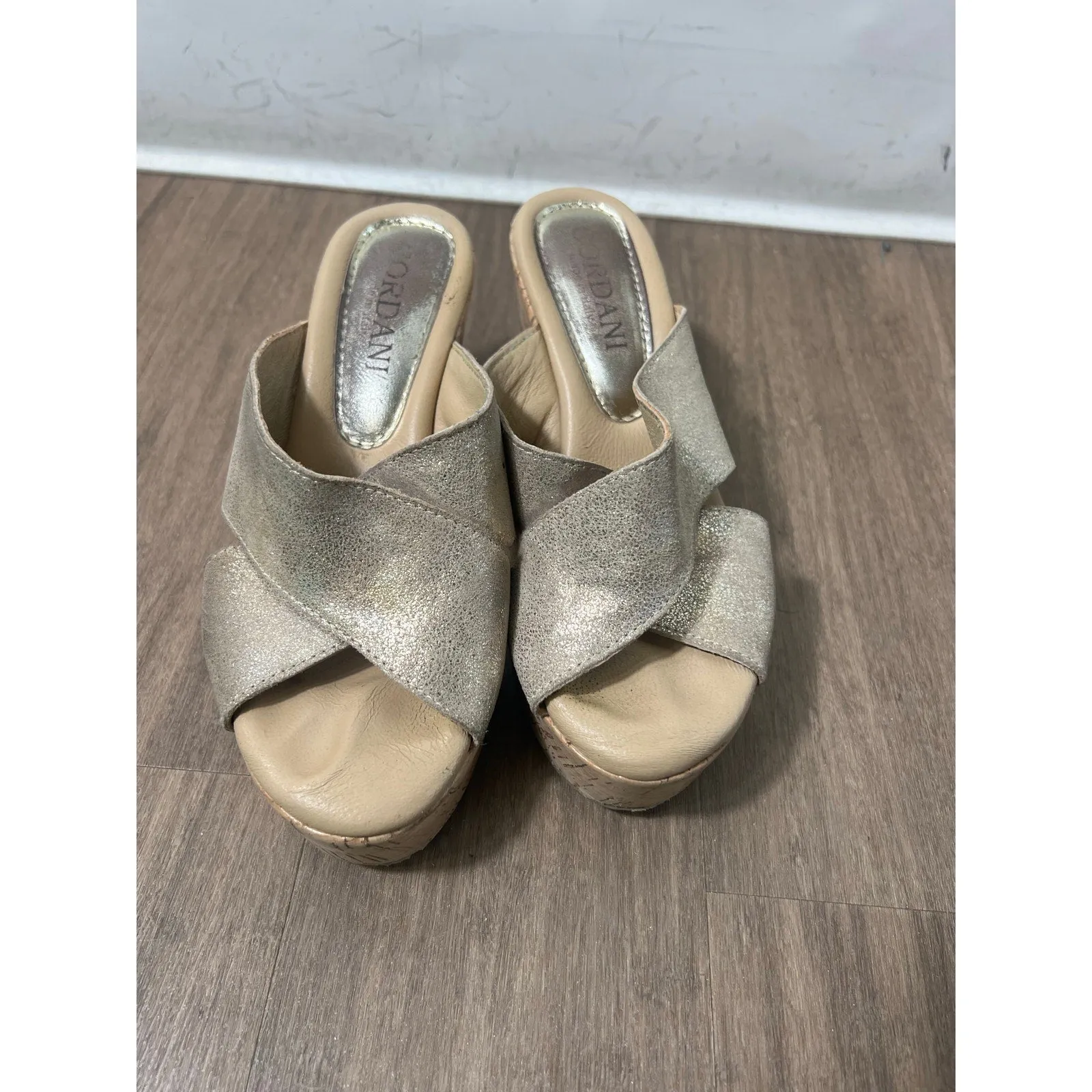 Cordani Soft Gold Metallic Cork Wedge Sandal sz 37 (6.5)