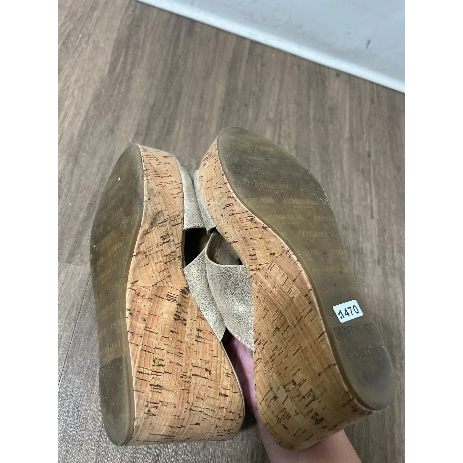 Cordani Soft Gold Metallic Cork Wedge Sandal sz 37 (6.5)