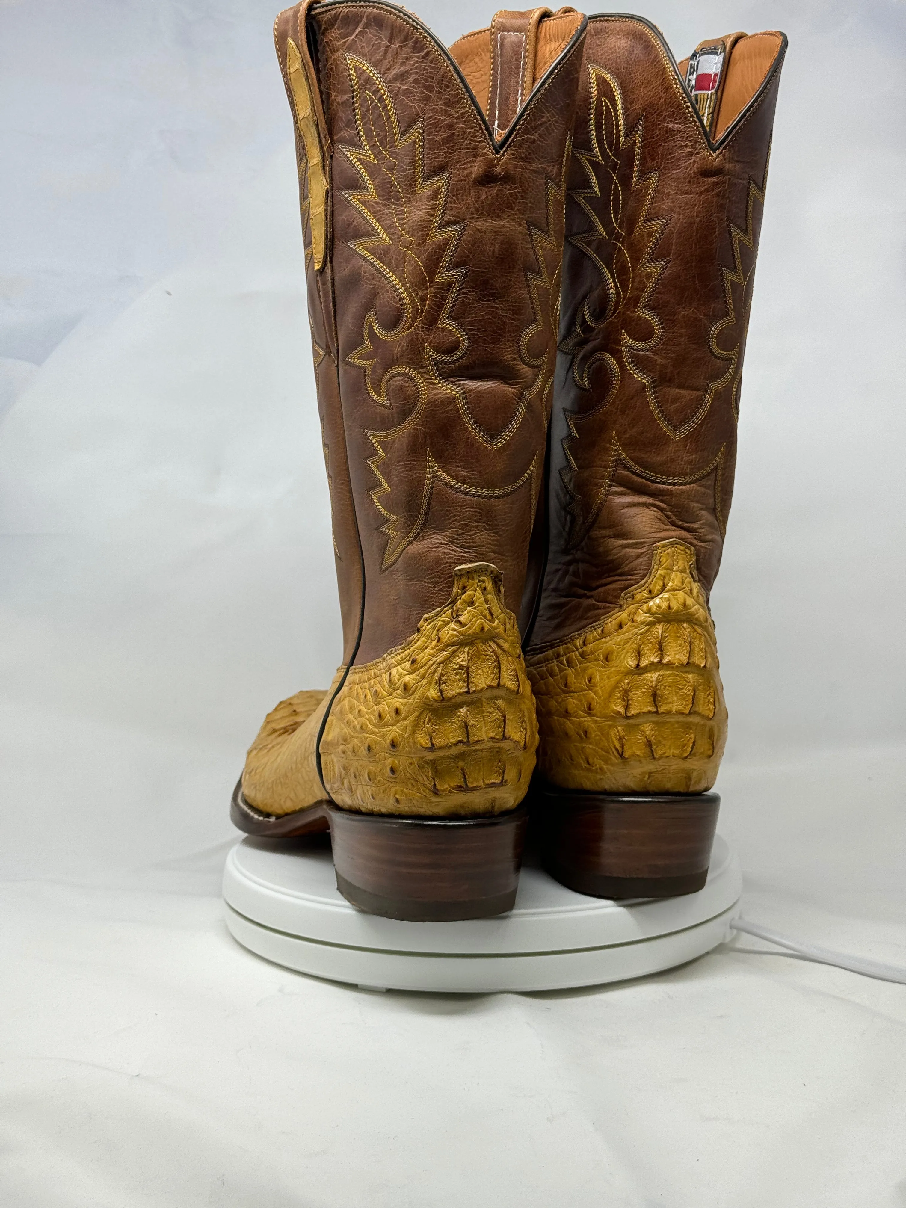 DJ2059 | Don Juan Boots Men's Caiman Back Buttercup Diamond Toe