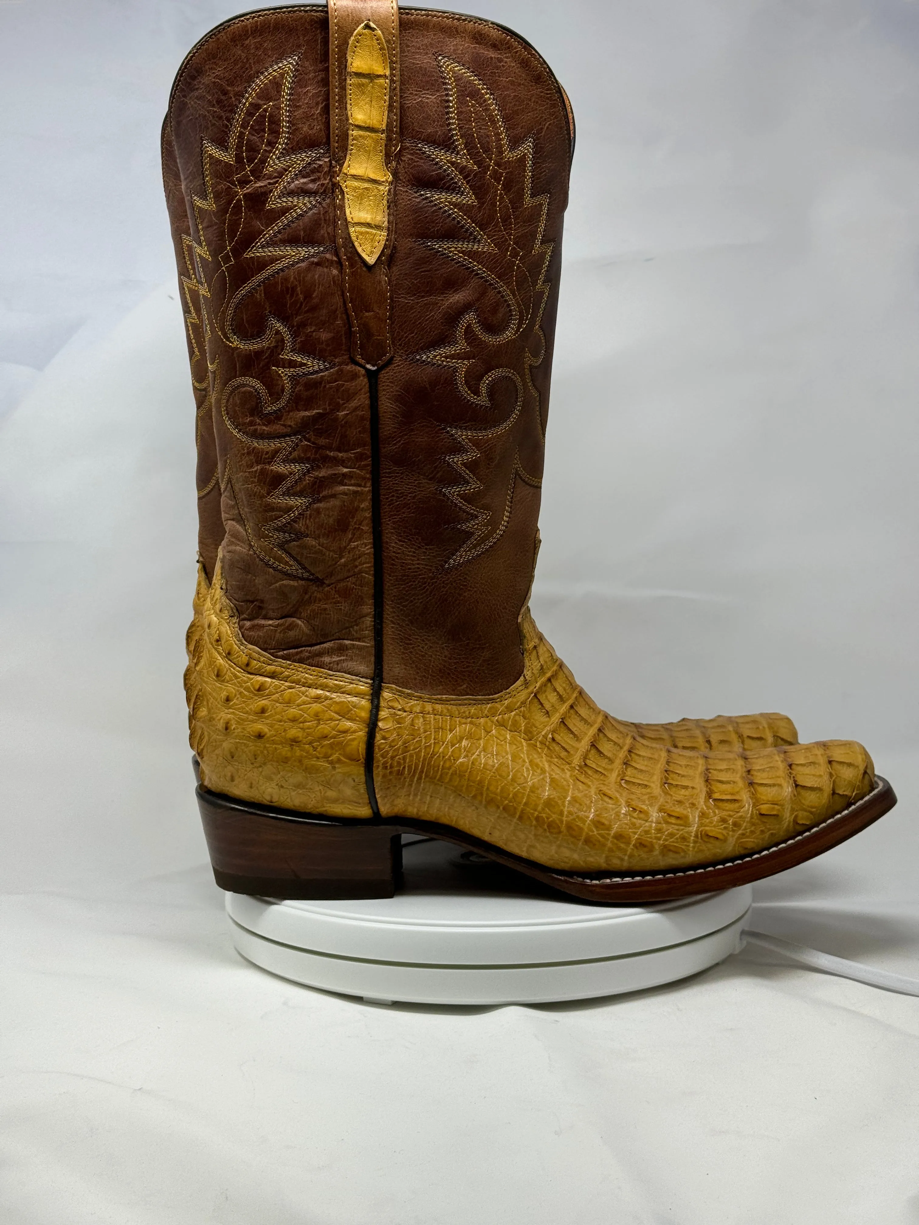 DJ2059 | Don Juan Boots Men's Caiman Back Buttercup Diamond Toe