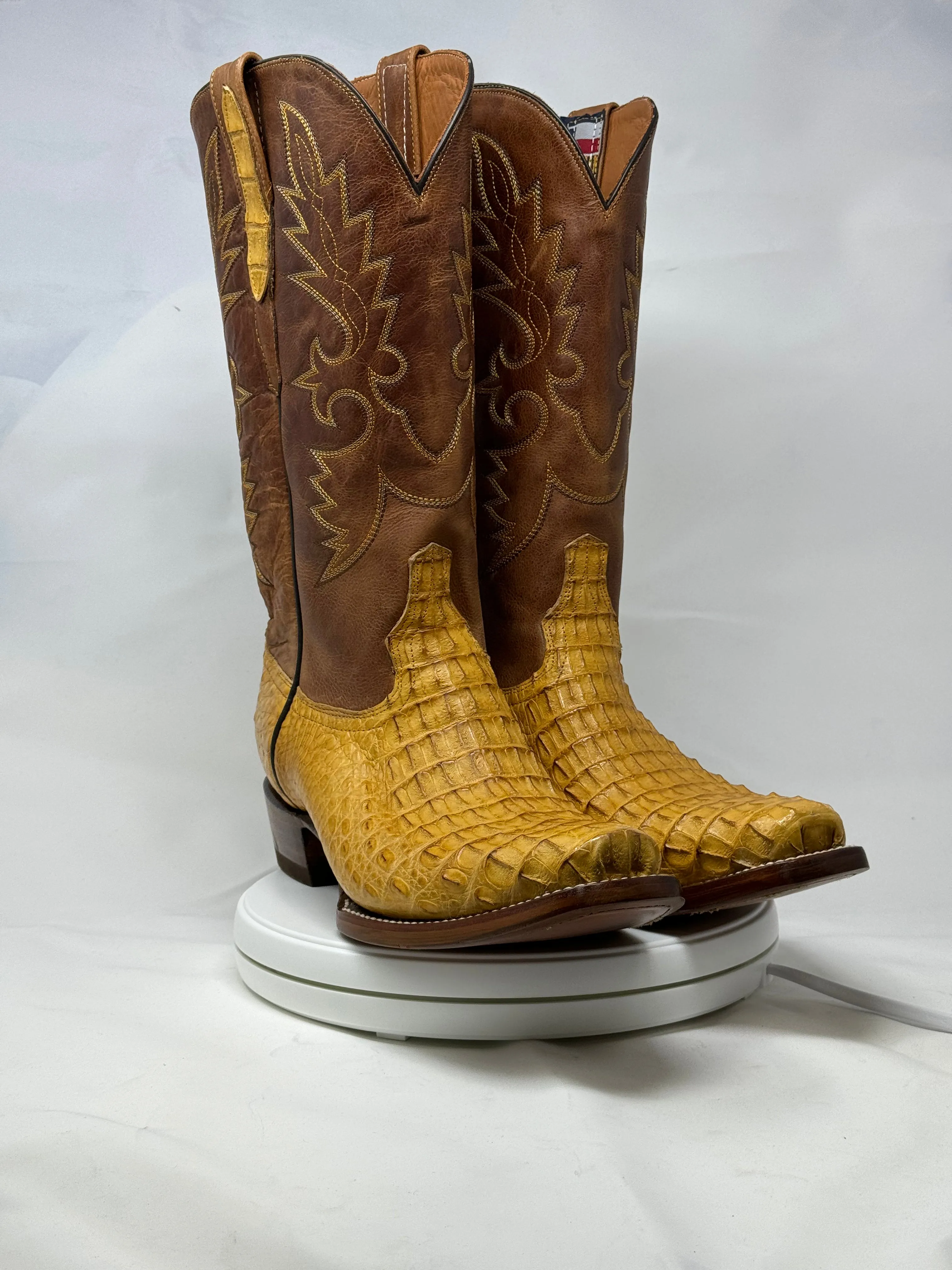 DJ2059 | Don Juan Boots Men's Caiman Back Buttercup Diamond Toe