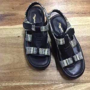 Ed Sandals