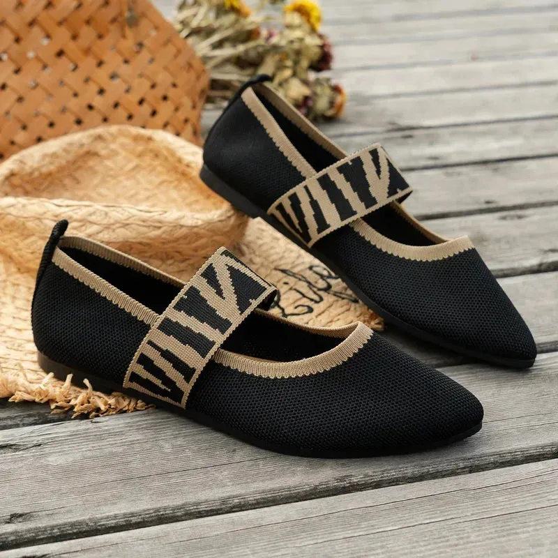 ELANIA CUSHION FLATS
