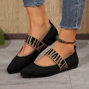 ELANIA CUSHION FLATS