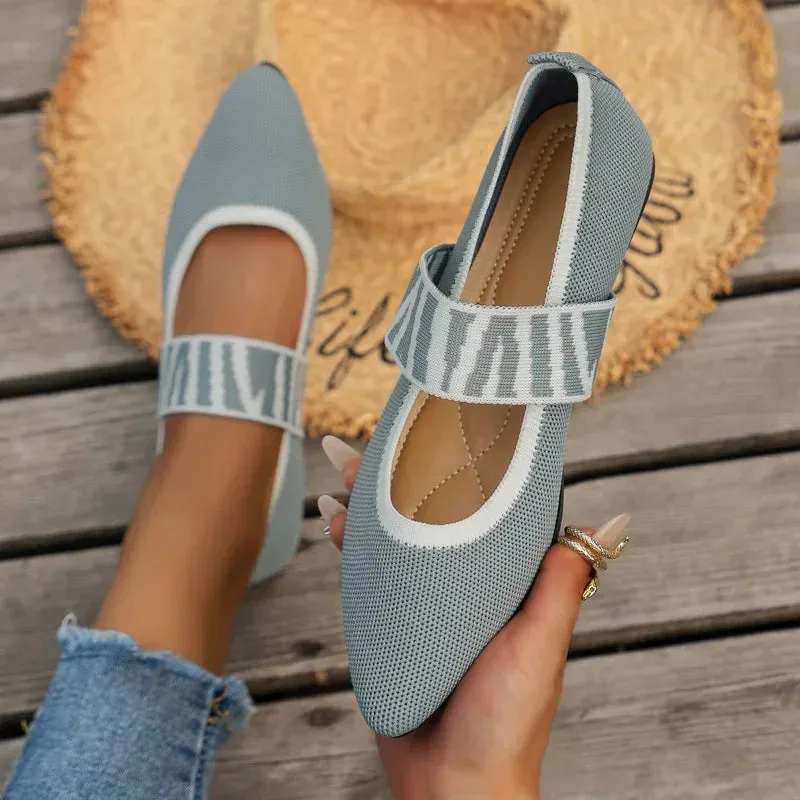 ELANIA CUSHION FLATS